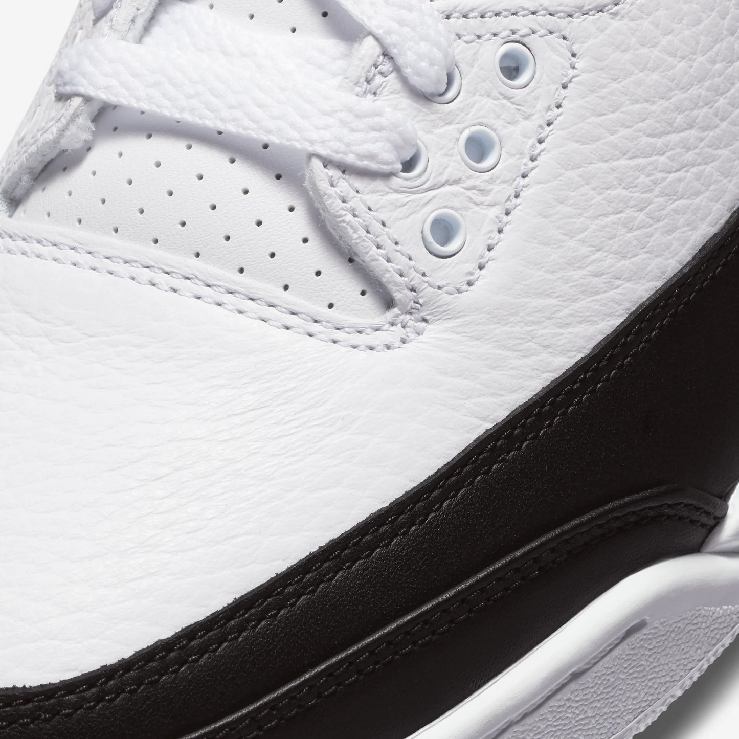 Jordan 3 Retro Fragment
