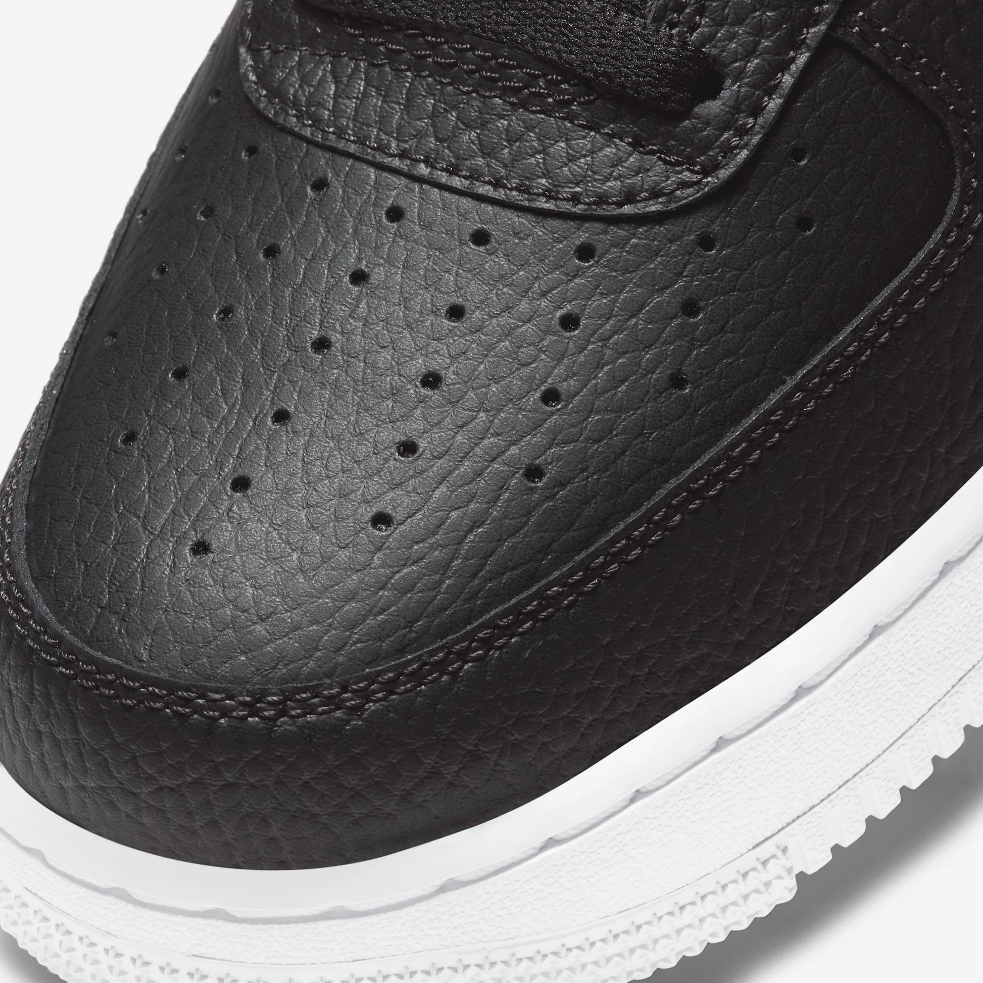 Nike Air Force 1 Low '07 Black White Pebbled Leather