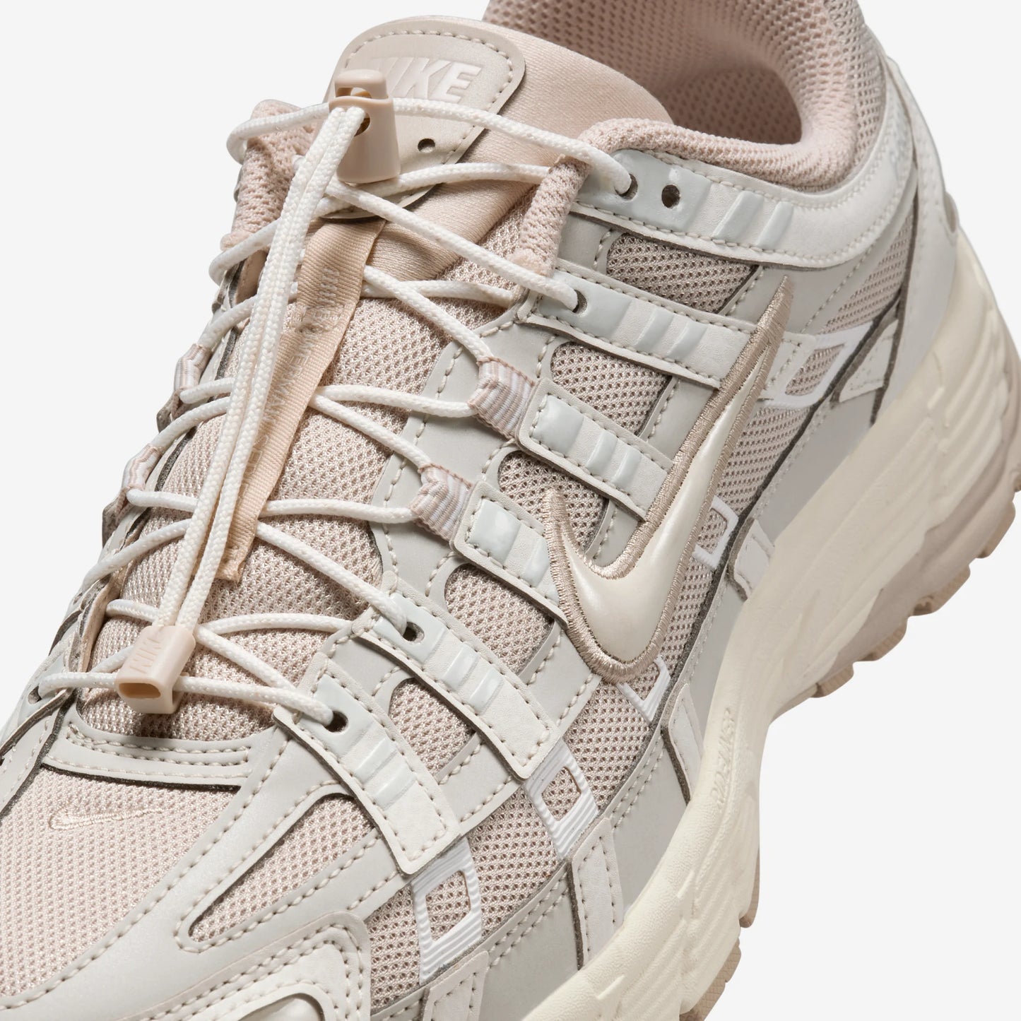 Nike P-6000 Sail Light Bone Cream (Women's)