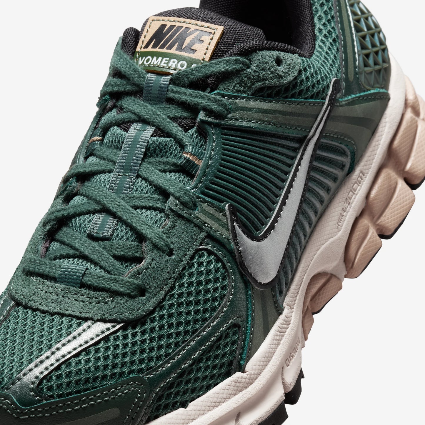 Nike Zoom Vomero 5 Vintage Green Light Orewood Brown Hemp Chrome (Women's)