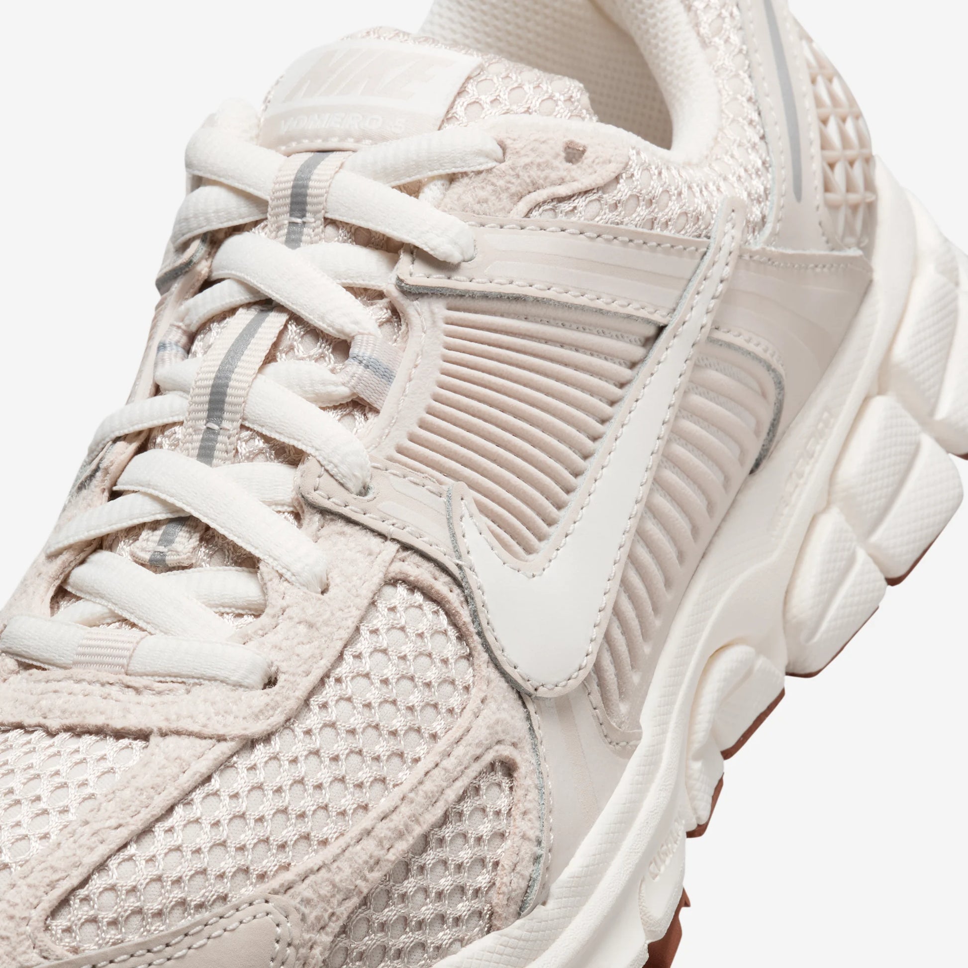 Nike Zoom Vomero 5 Light Orewood Brown (Women's)