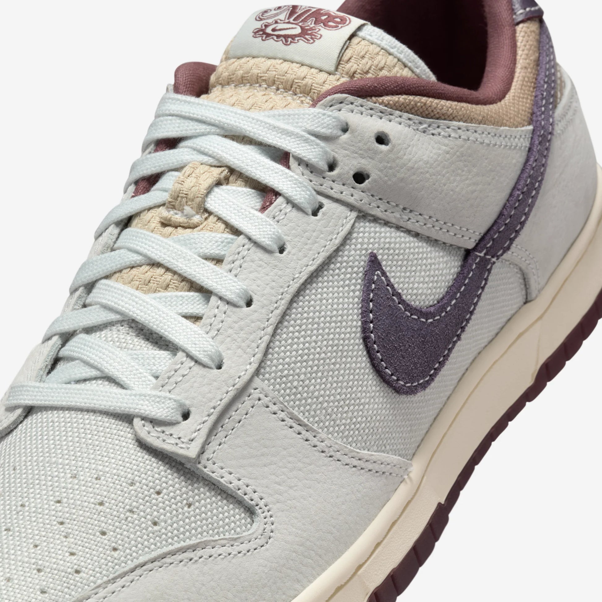 Nike Dunk Low Retro SE Off White Moon Particle Dark Raisin