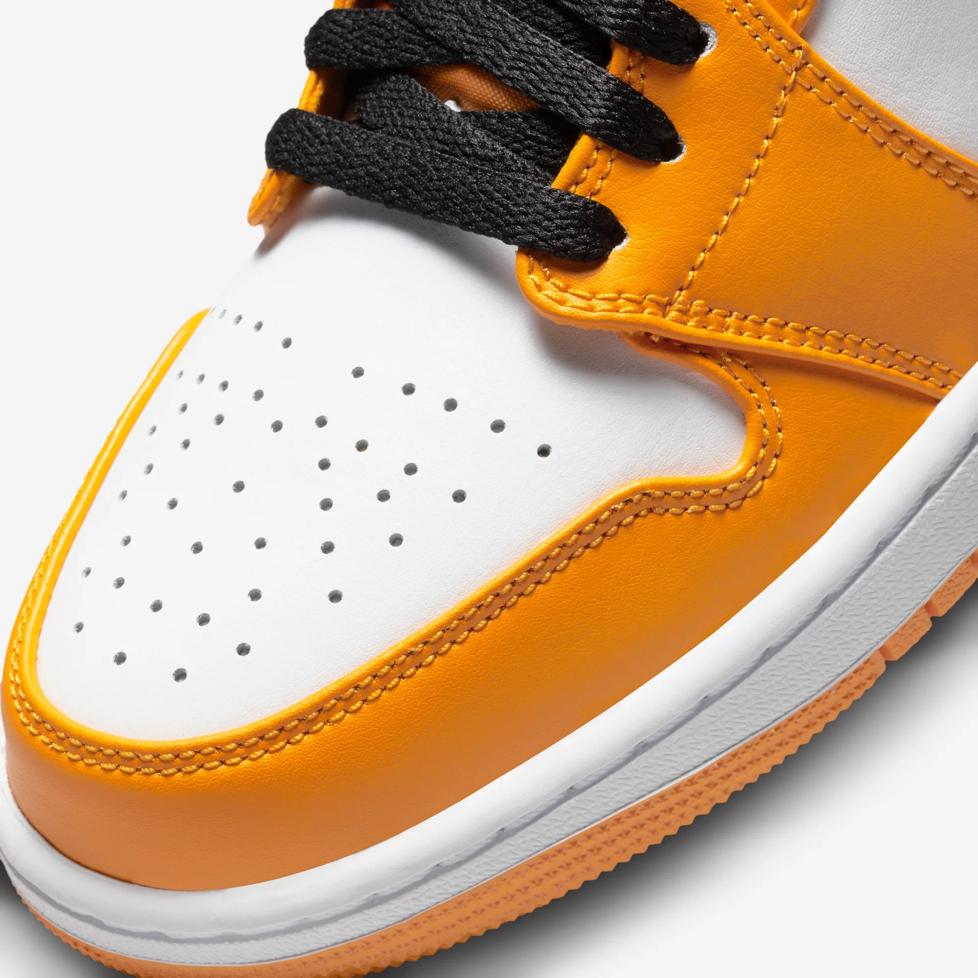Jordan 1 Low Taxi