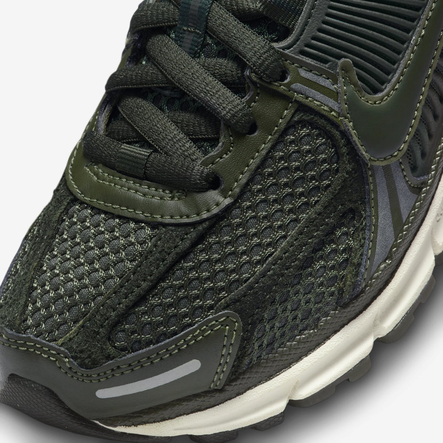 Nike Zoom Vomero 5 Sequoia (Women's)
