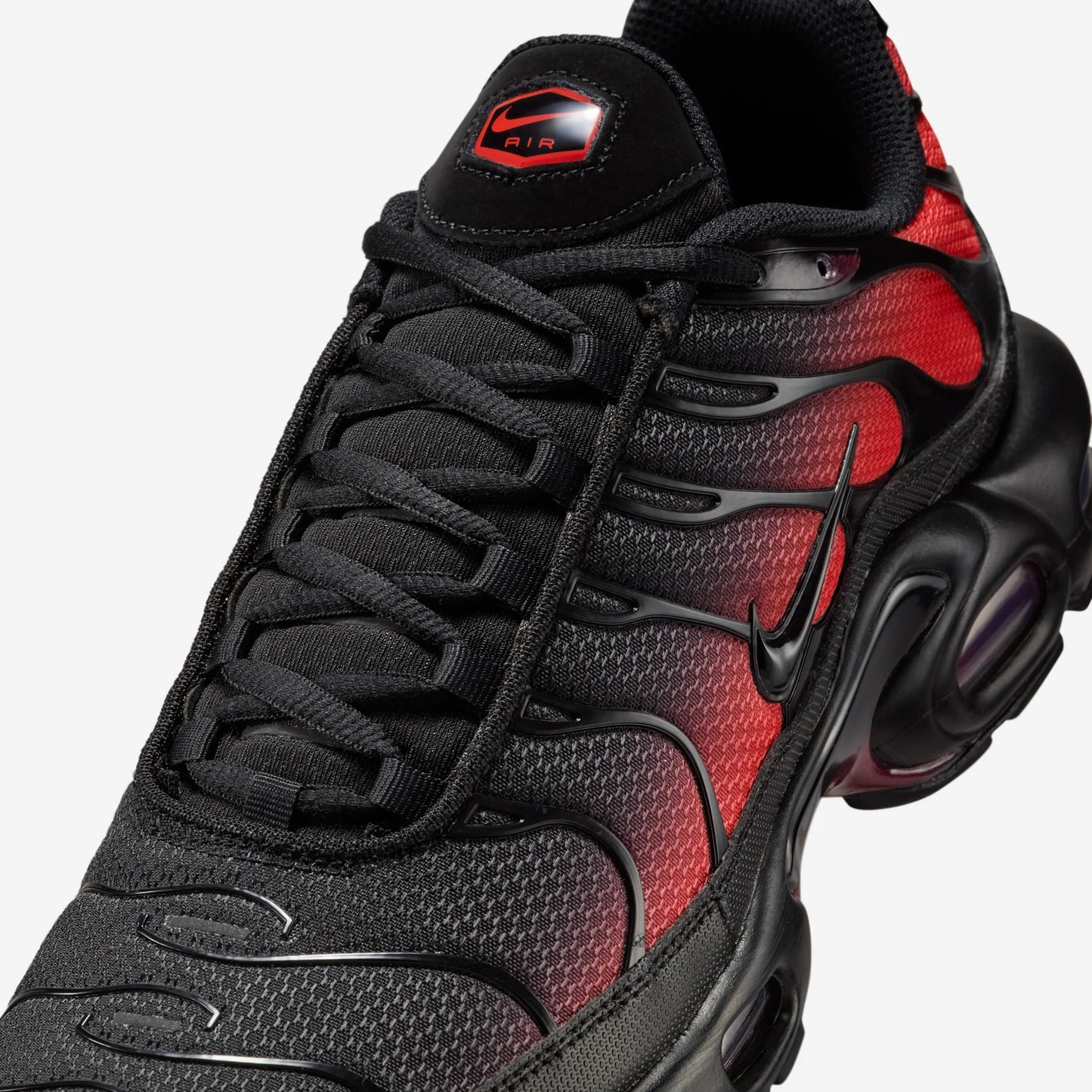 Nike Air Max Plus Black Noble Red