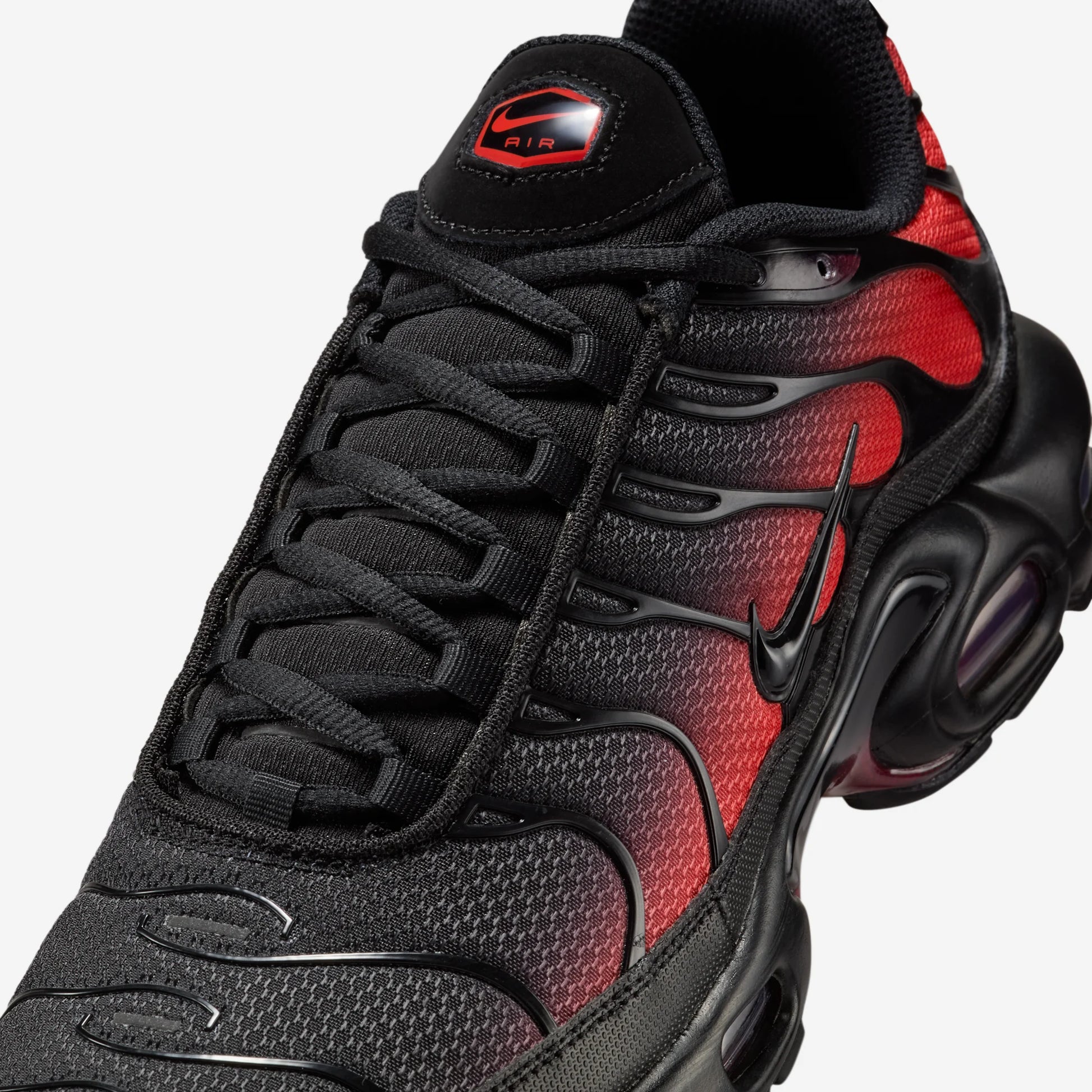 Nike Air Max Plus Black Noble Red