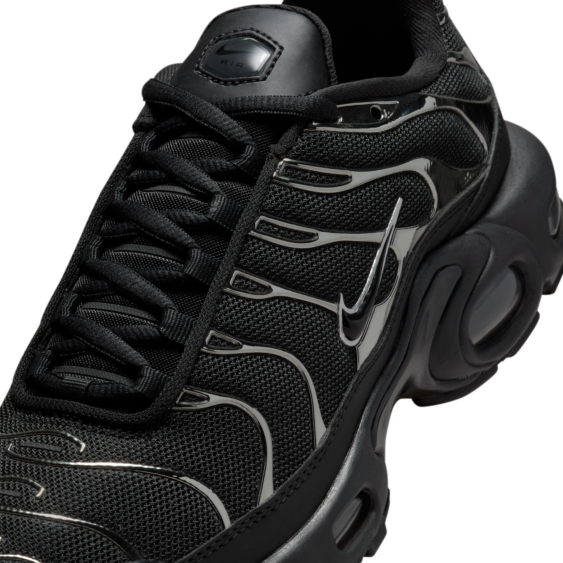 Nike Air Max Plus SE Black Chrome (Women's)