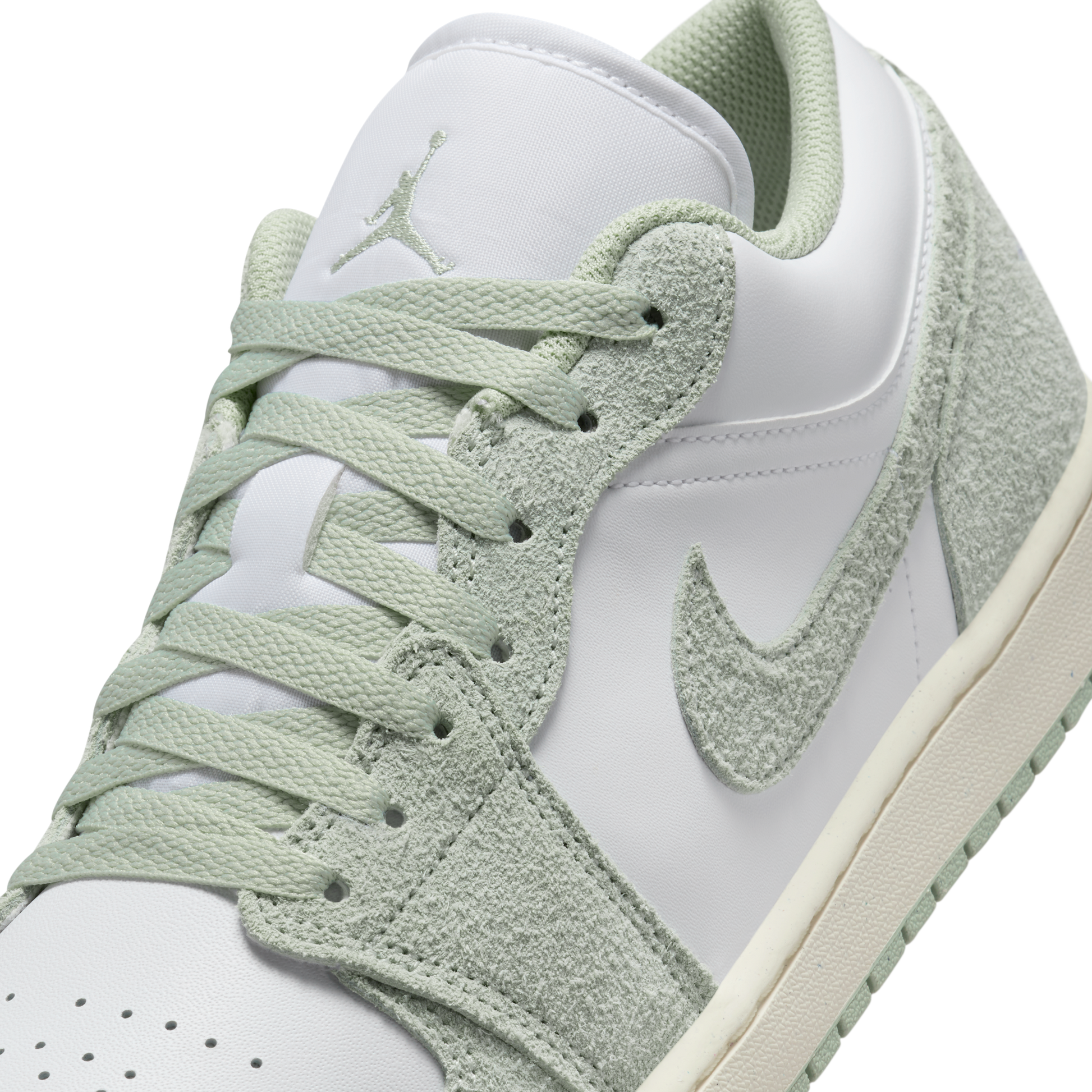 Jordan 1 Low SE Seafoam