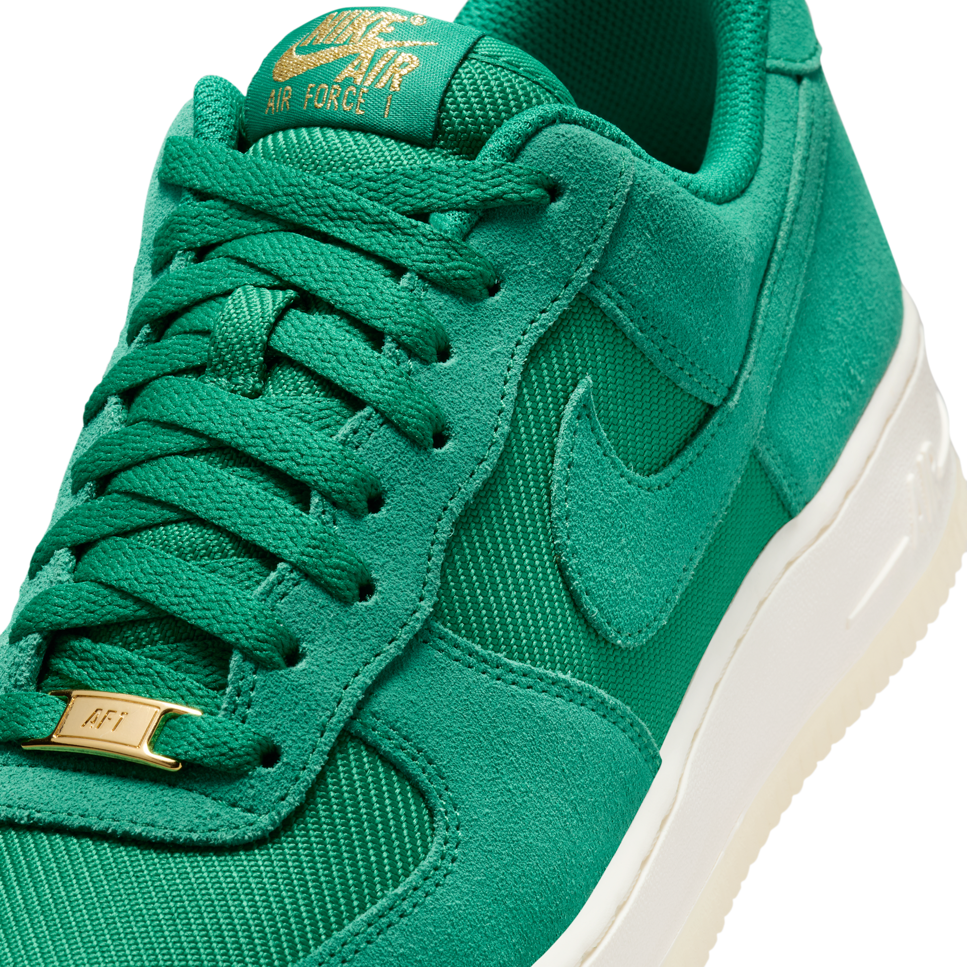 Nike Air Force 1 Low '07 LV8 Malachite Pale Ivory Metallic Gold