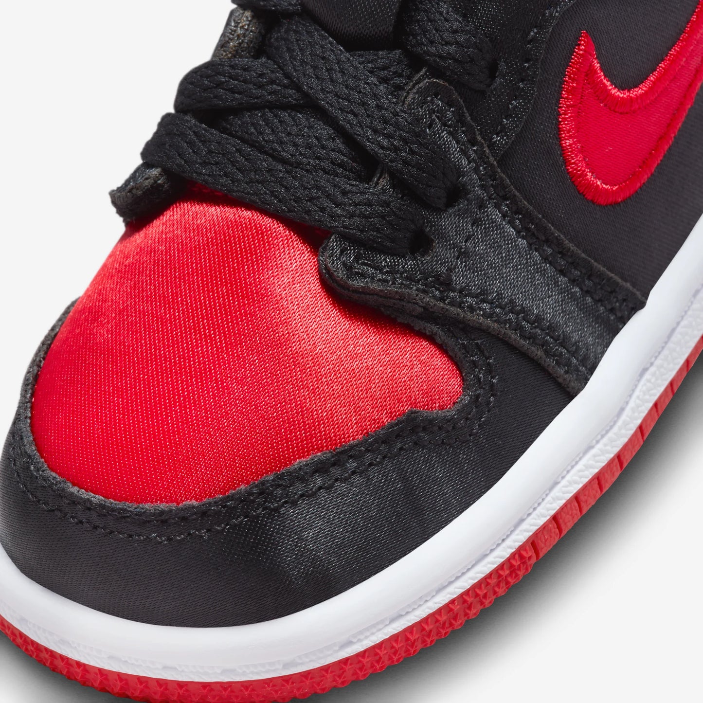 Jordan 1 Retro High OG Satin Bred (TD)