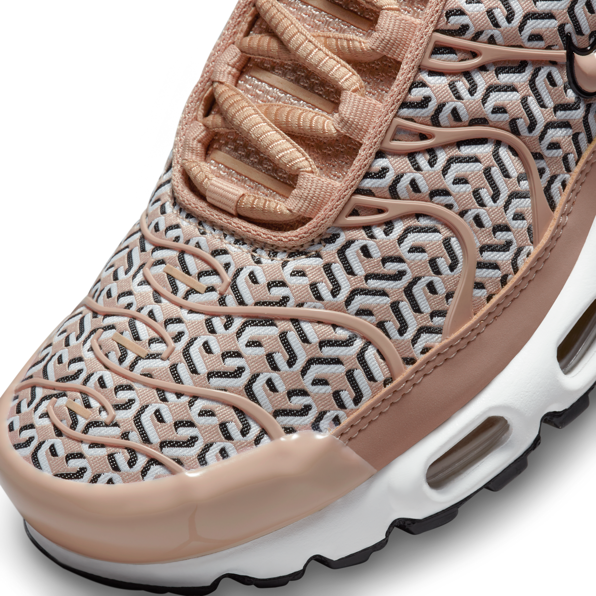 Nike Air Max Plus United in Victory (Women's)