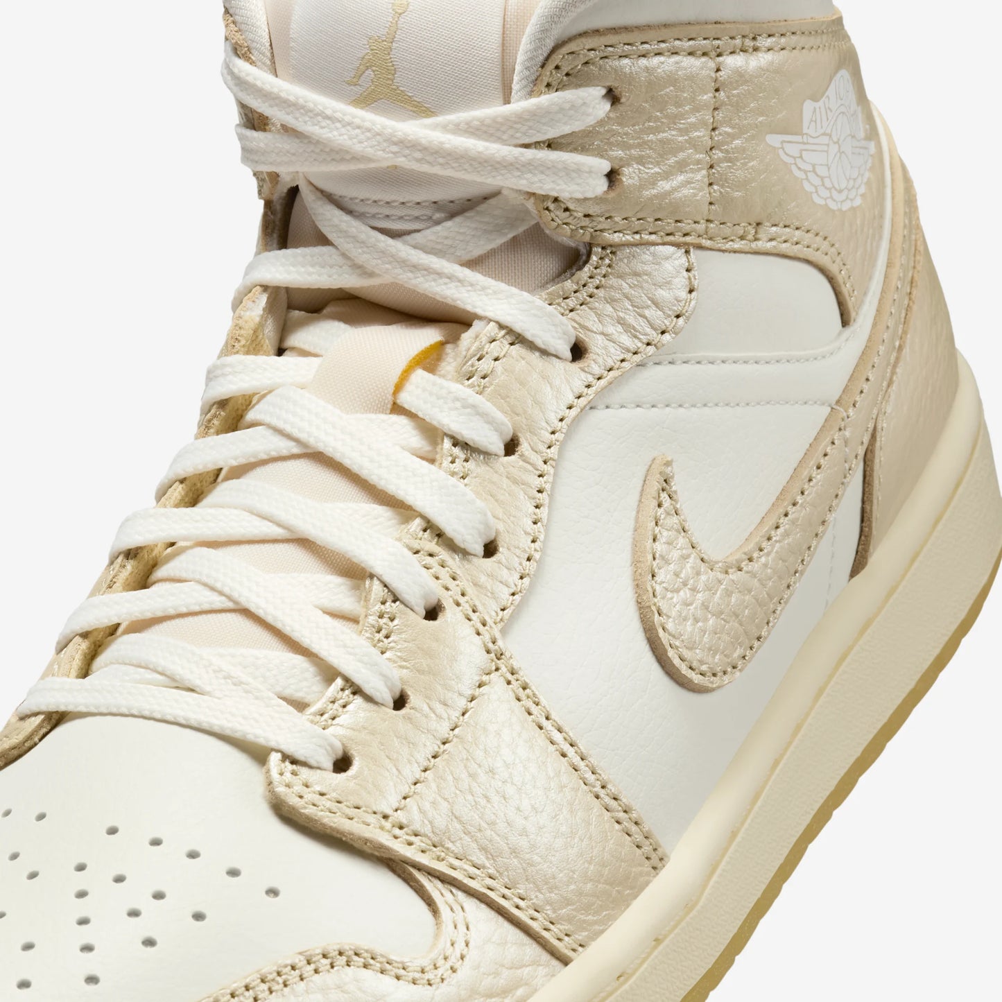 Jordan 1 Mid SE Metallic Team Gold (Women's)