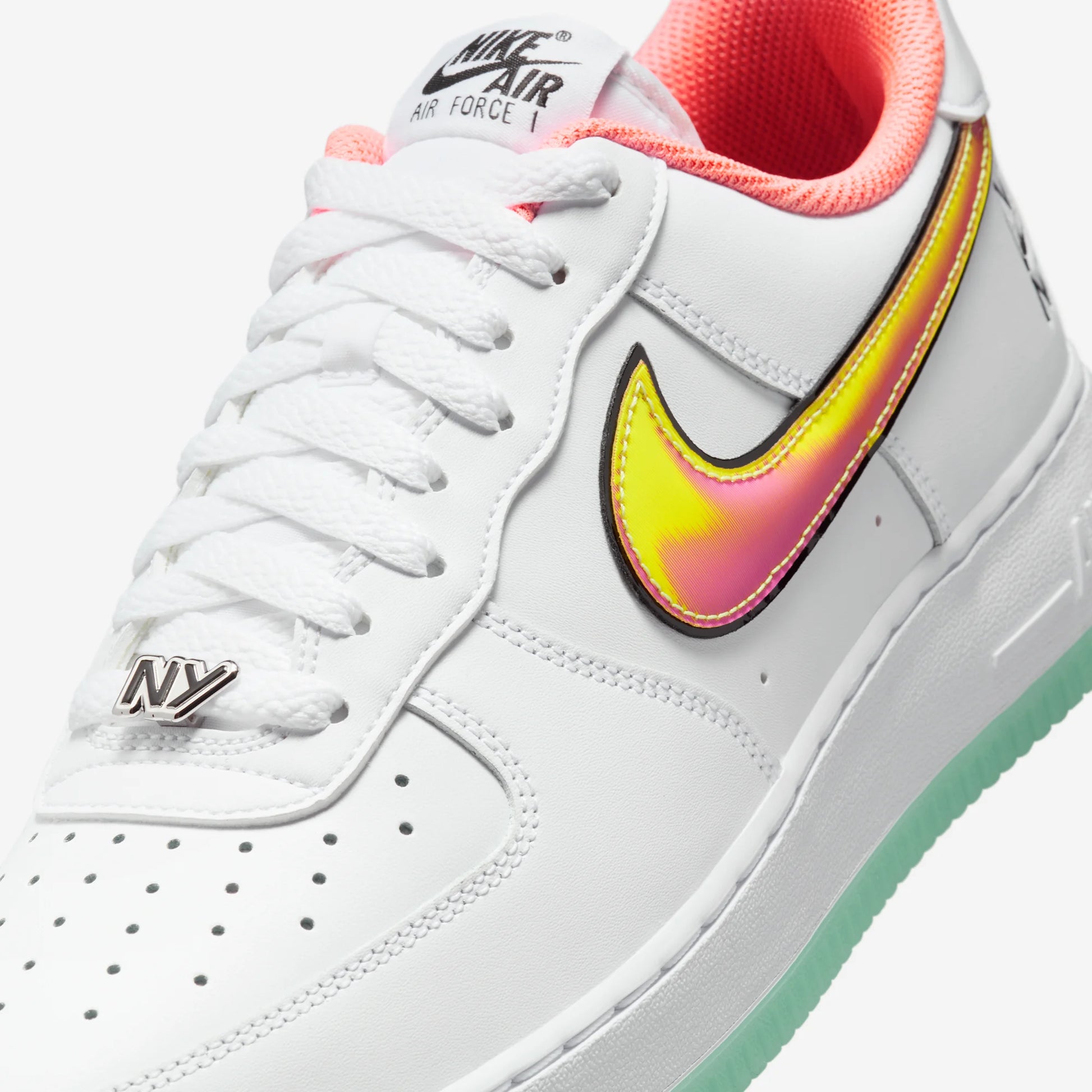 Nike Air Force 1 Low NY vs. NY White Crimson Pulse