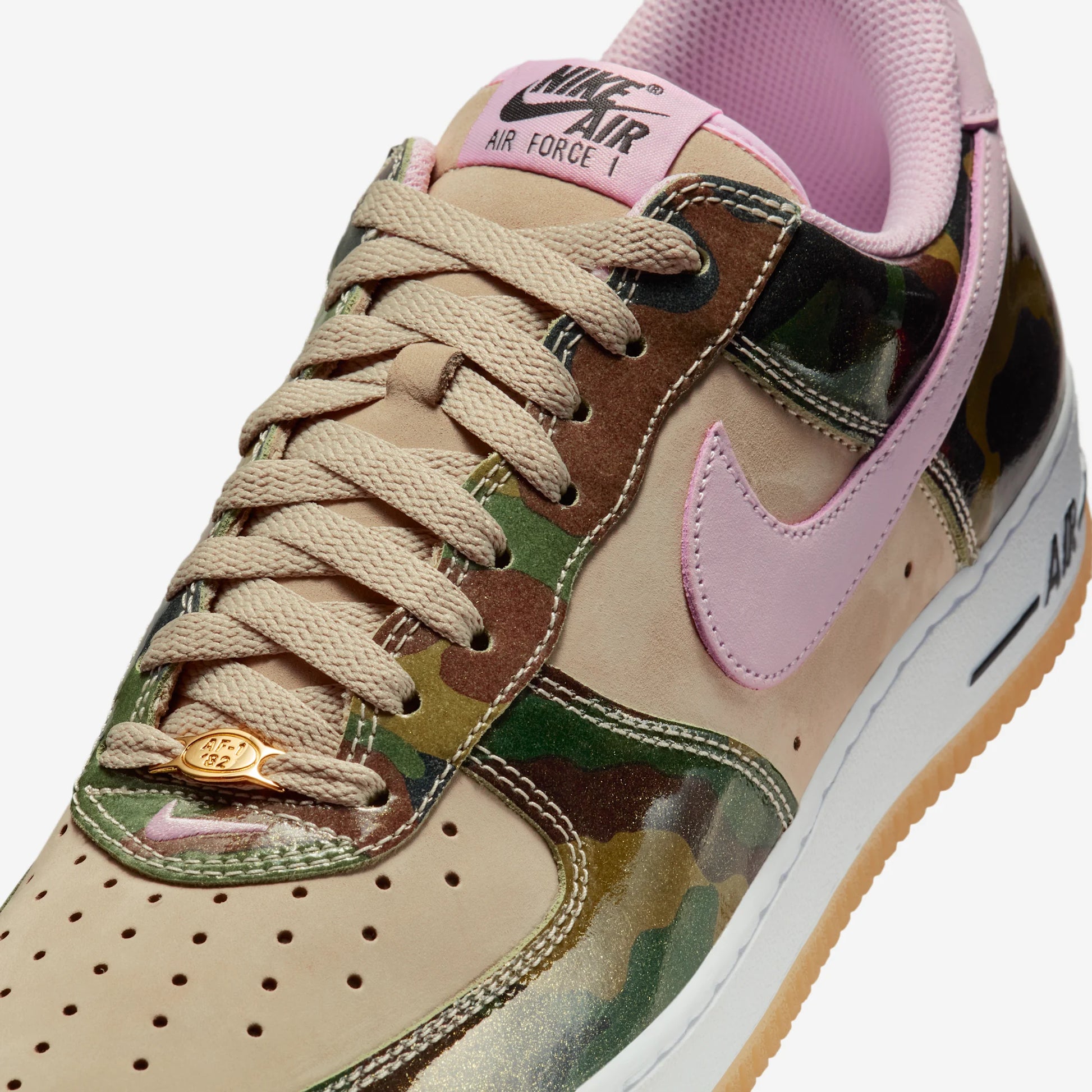 Nike Air Force 1 Low '07 LV8 Patent Camo Pink