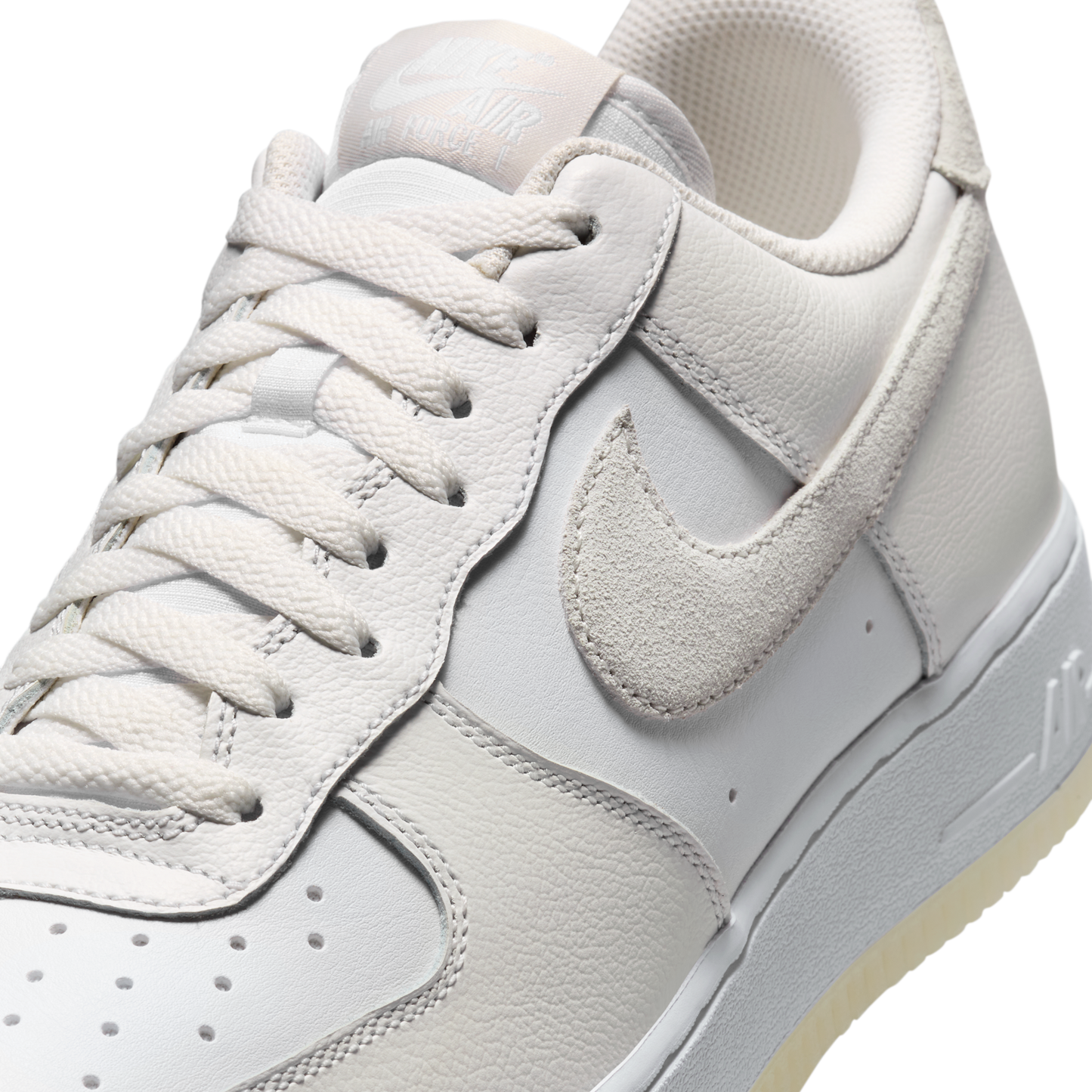 Nike Air Force 1 Low '07 LV8 Summit White Phantom