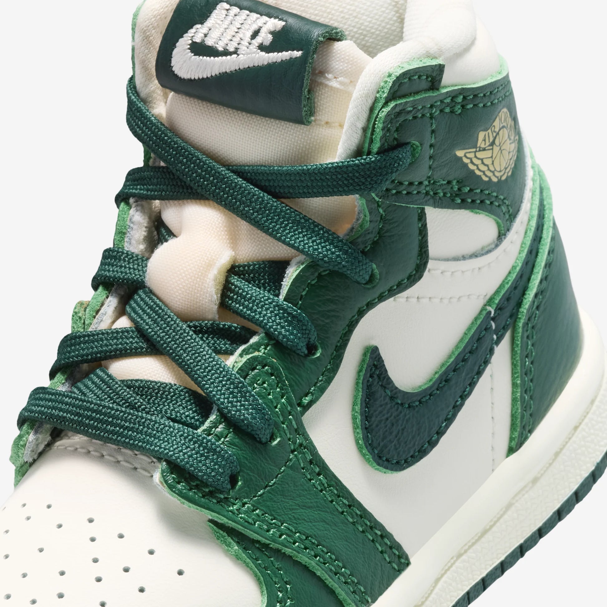 Jordan 1 Retro High OG Fir Pro Green (TD)