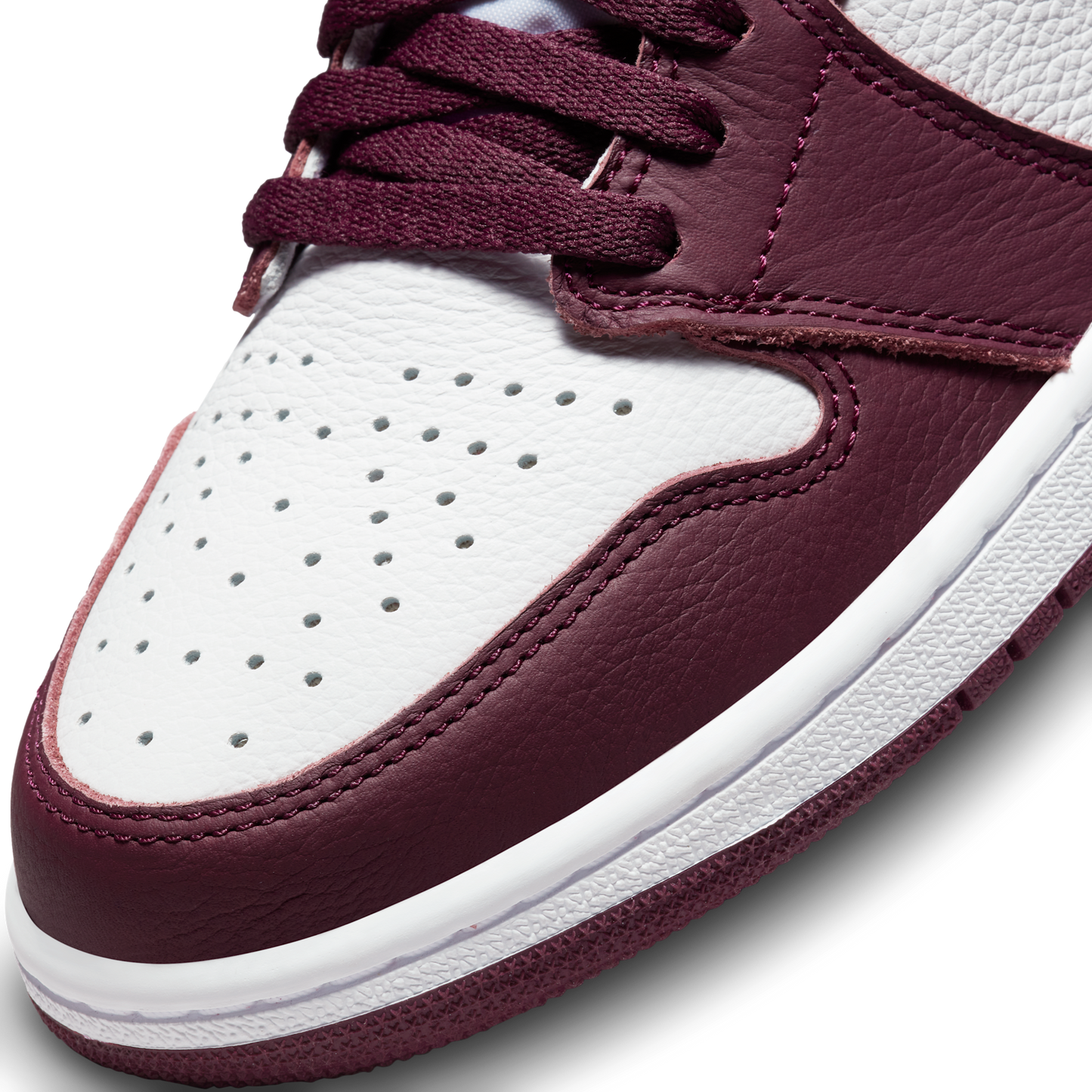 Jordan 1 Retro High OG Bordeaux