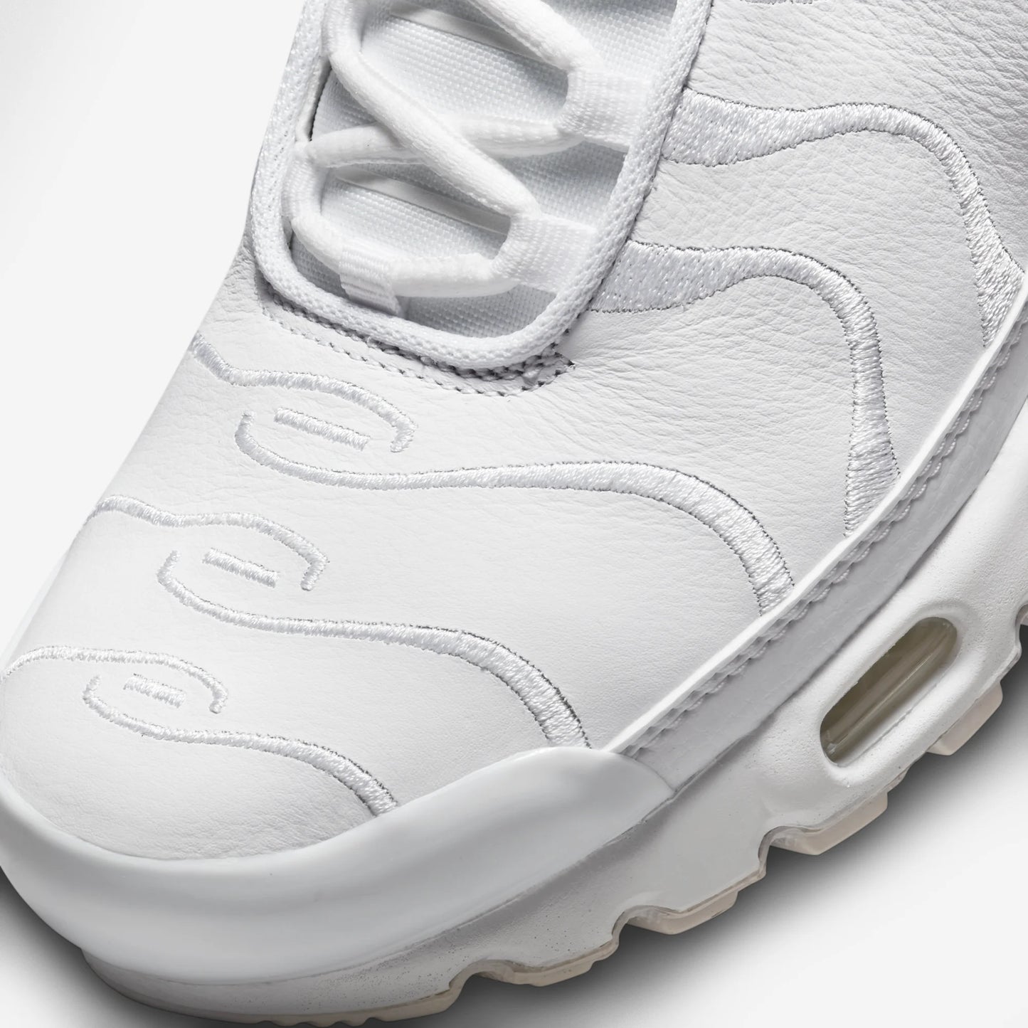 Nike Air Max Plus Triple White