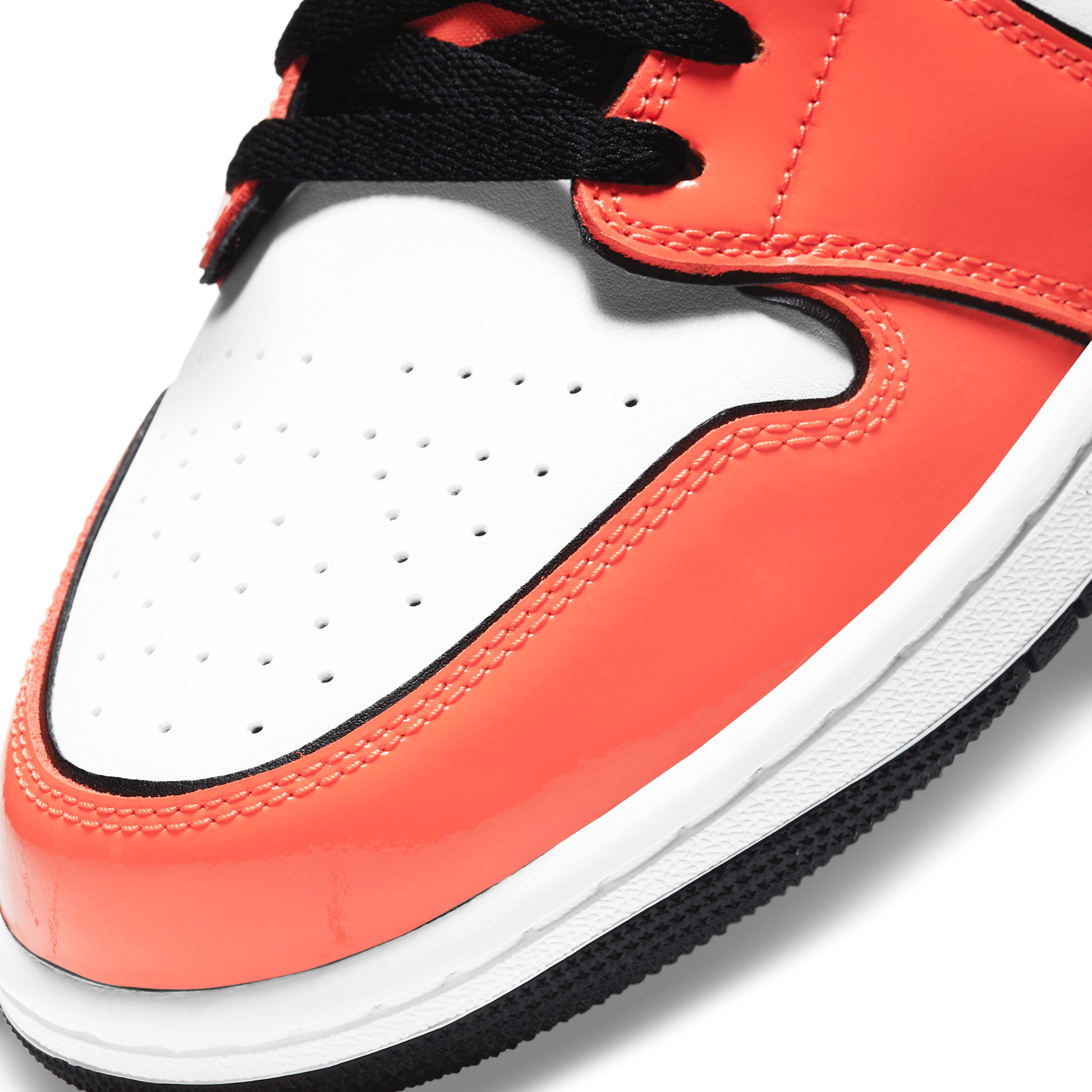 Jordan 1 Mid SE Turf Orange