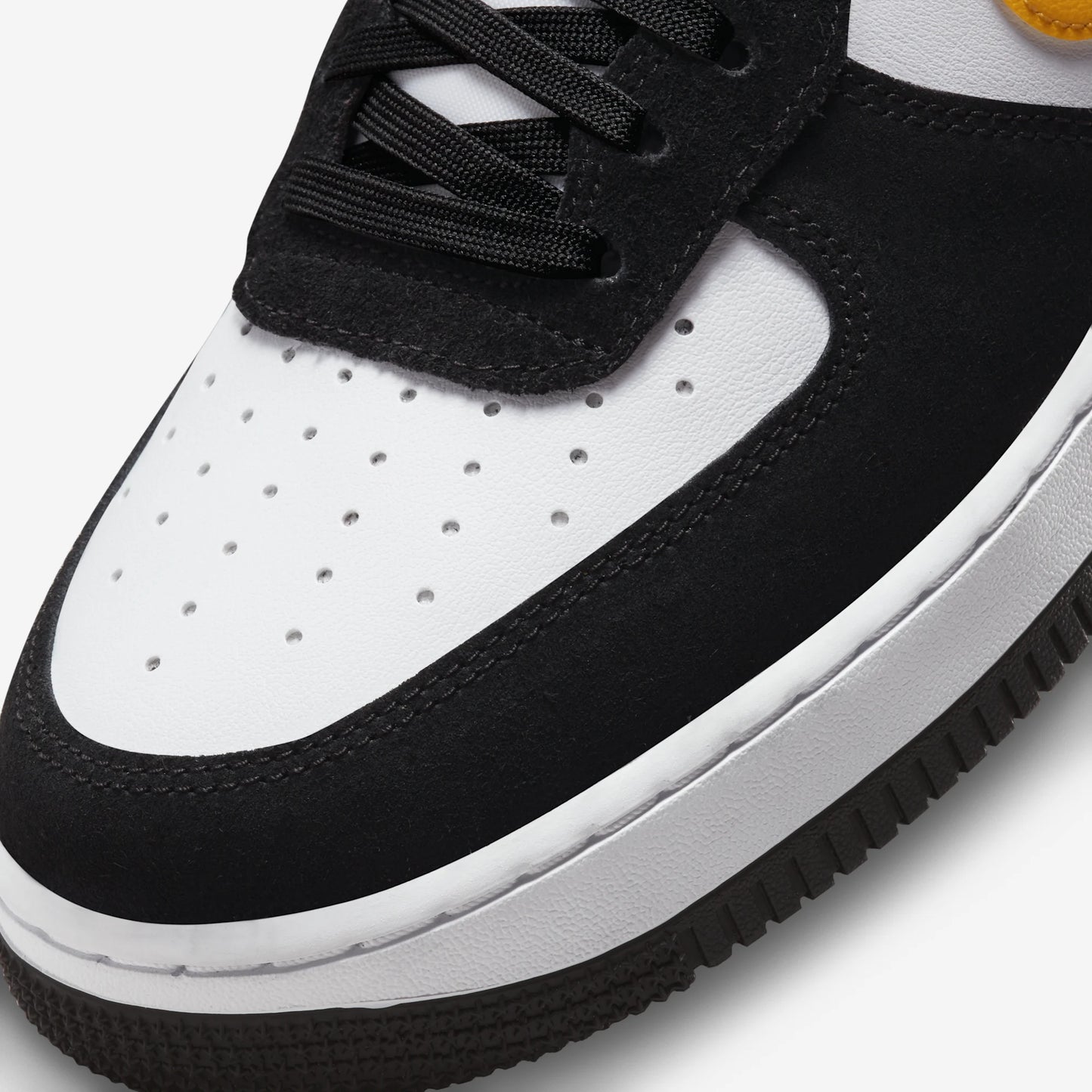 Nike Air Force 1 Low '07 LV8 Athletic Club Black University Gold