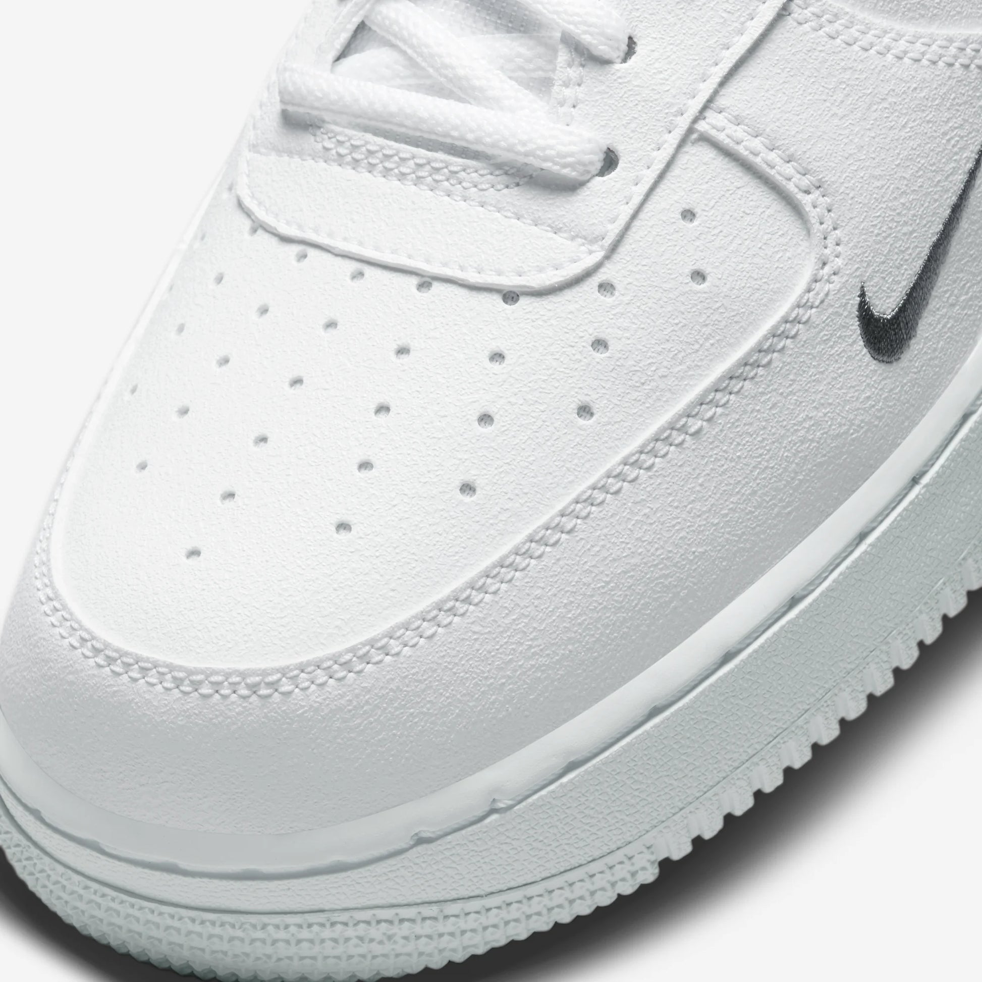 Nike Air Force 1 Low '07 LV8 White Metallic Dark Grey