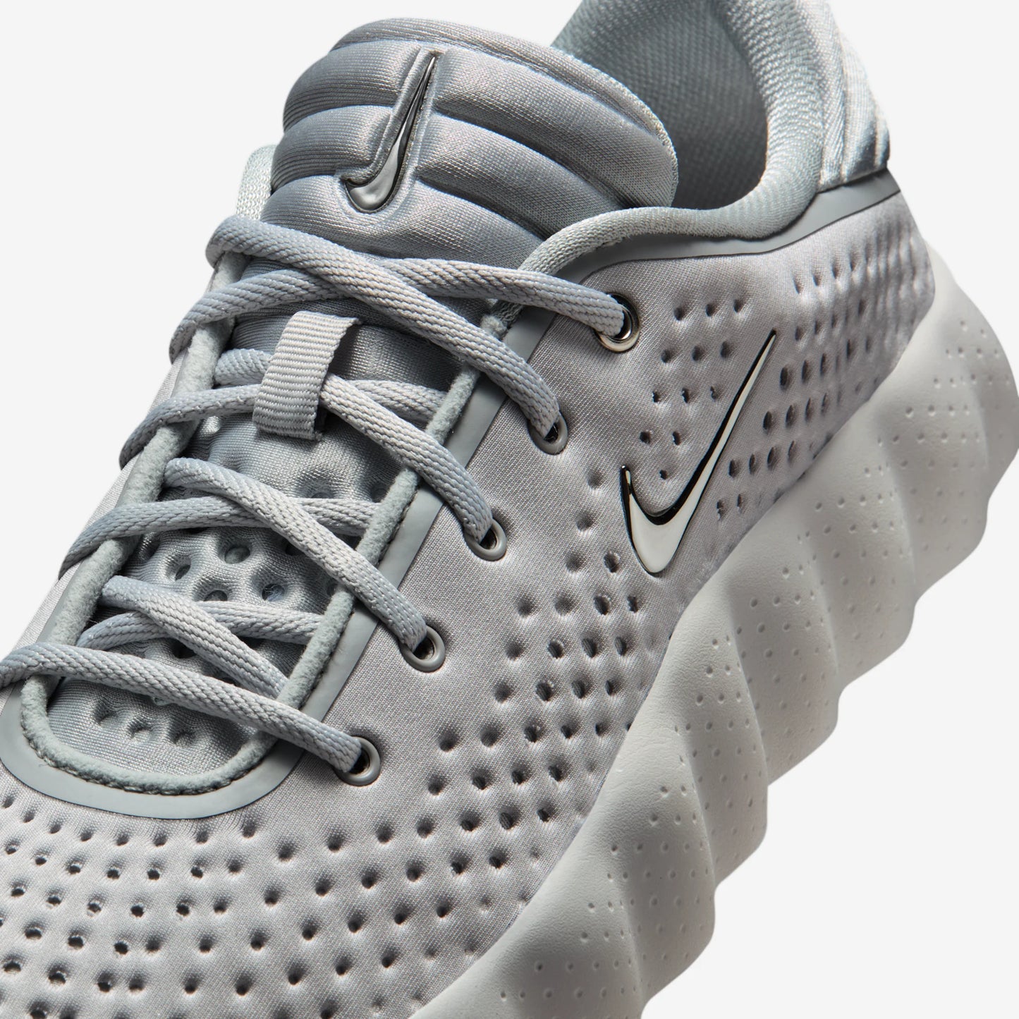 Nike Mind 002 Light Smoke Grey (Women's)