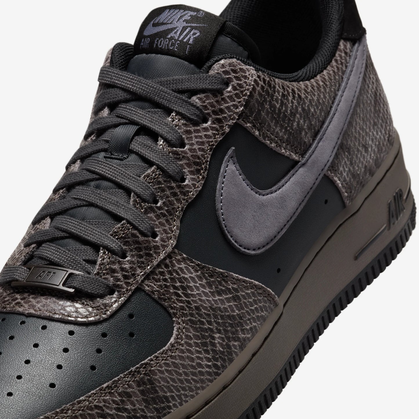 Nike Air Force 1 Low Off Noir Snakeskin