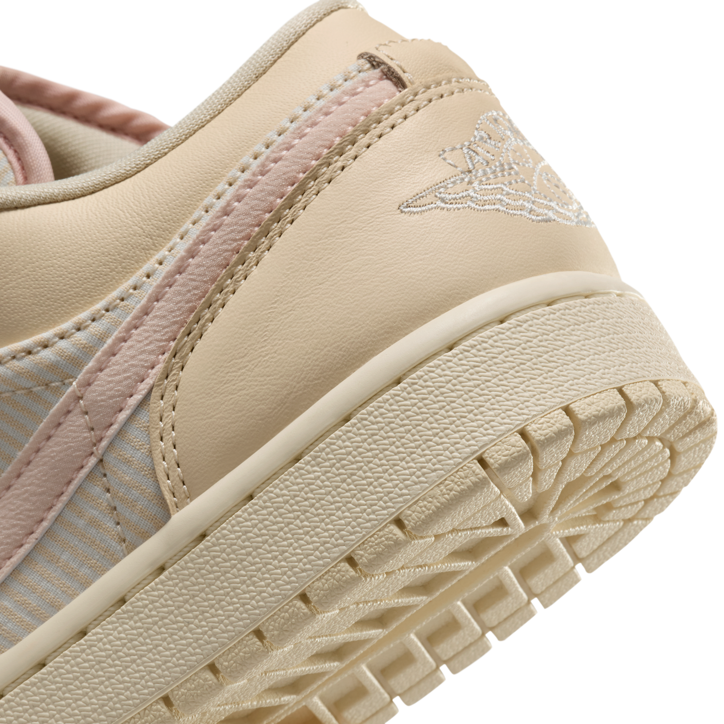 Jordan 1 Low SE Seersucker (Women's)