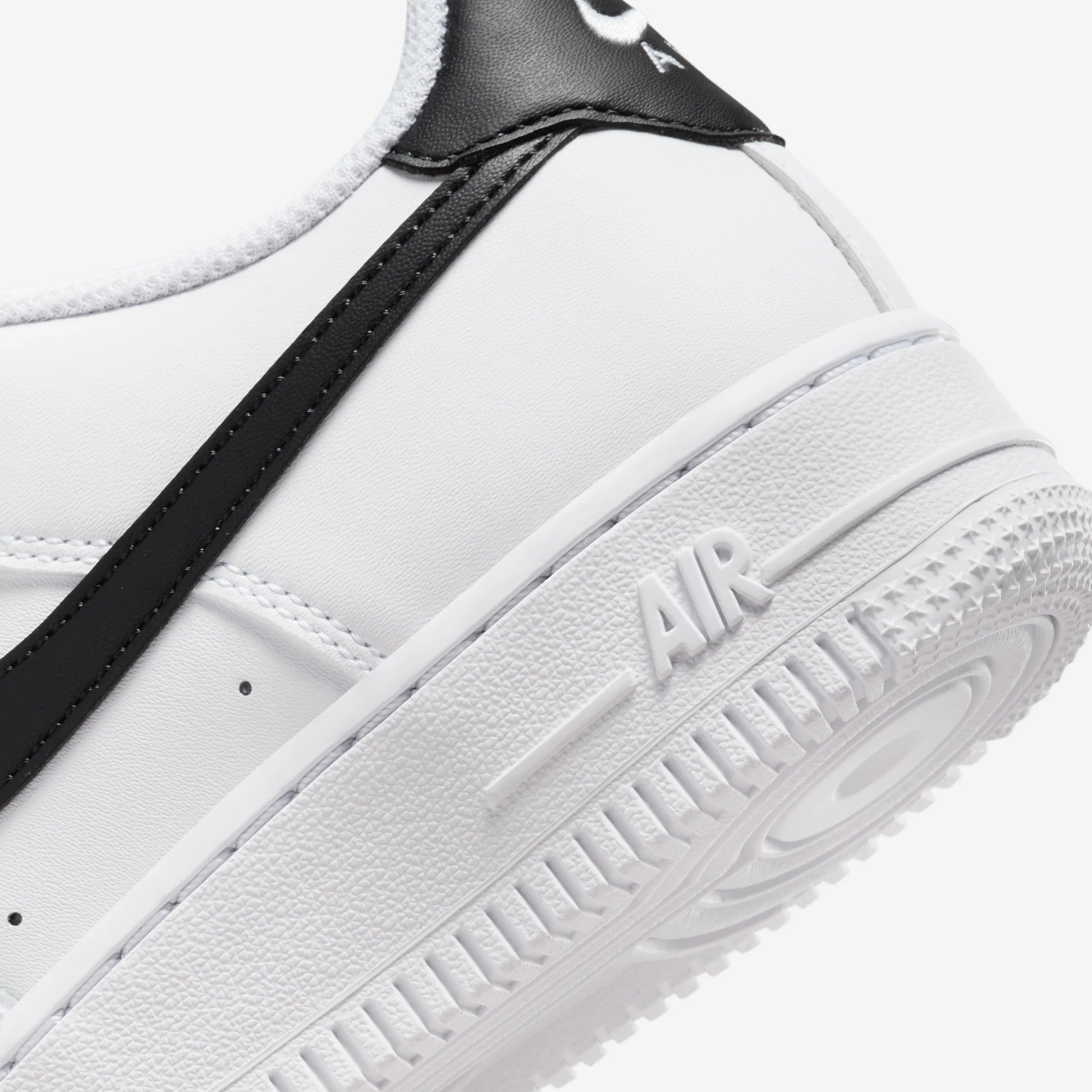 Nike Air Force 1 Low White Black (2024) (GS)