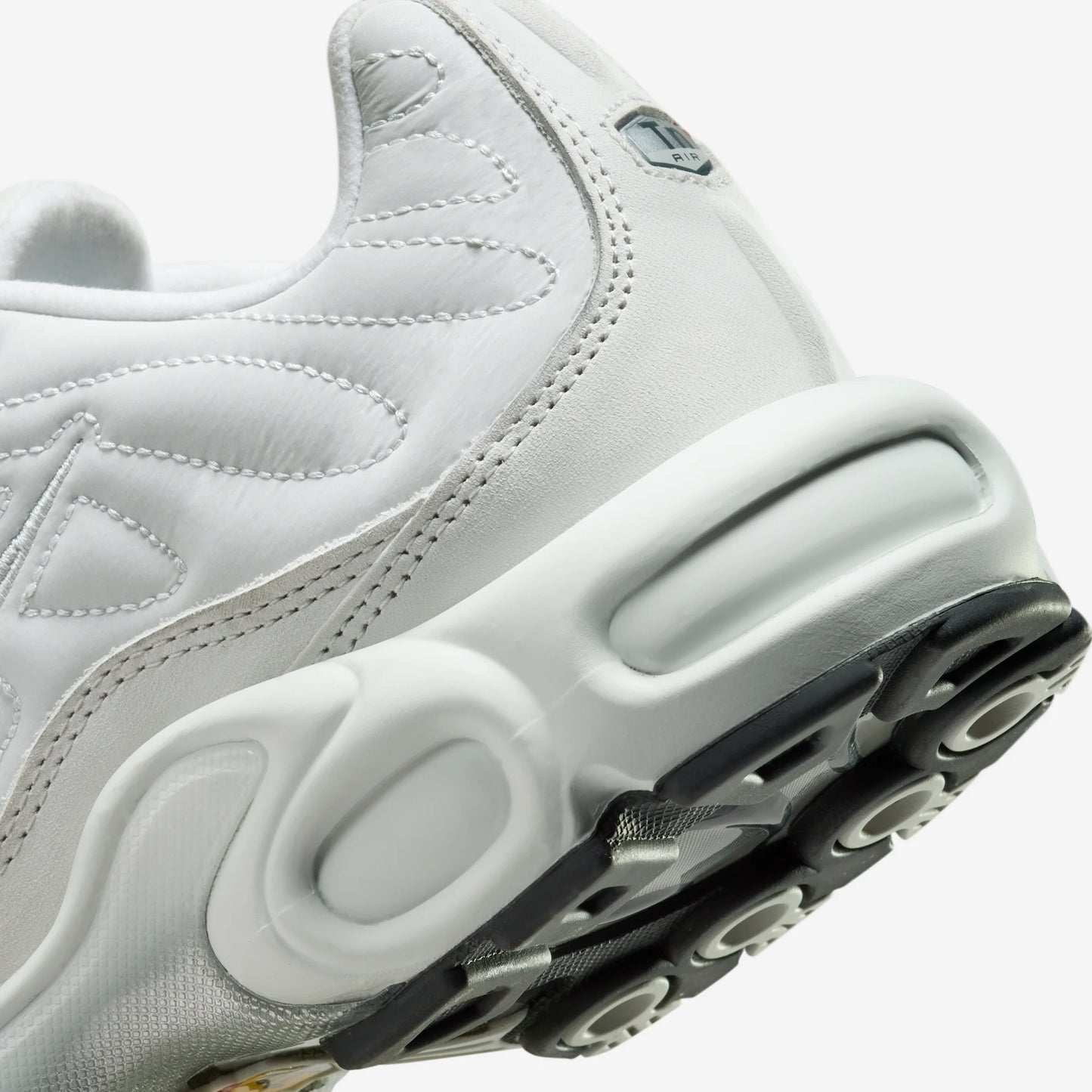 Nike Air Max Plus Platinum Tint (Women's)
