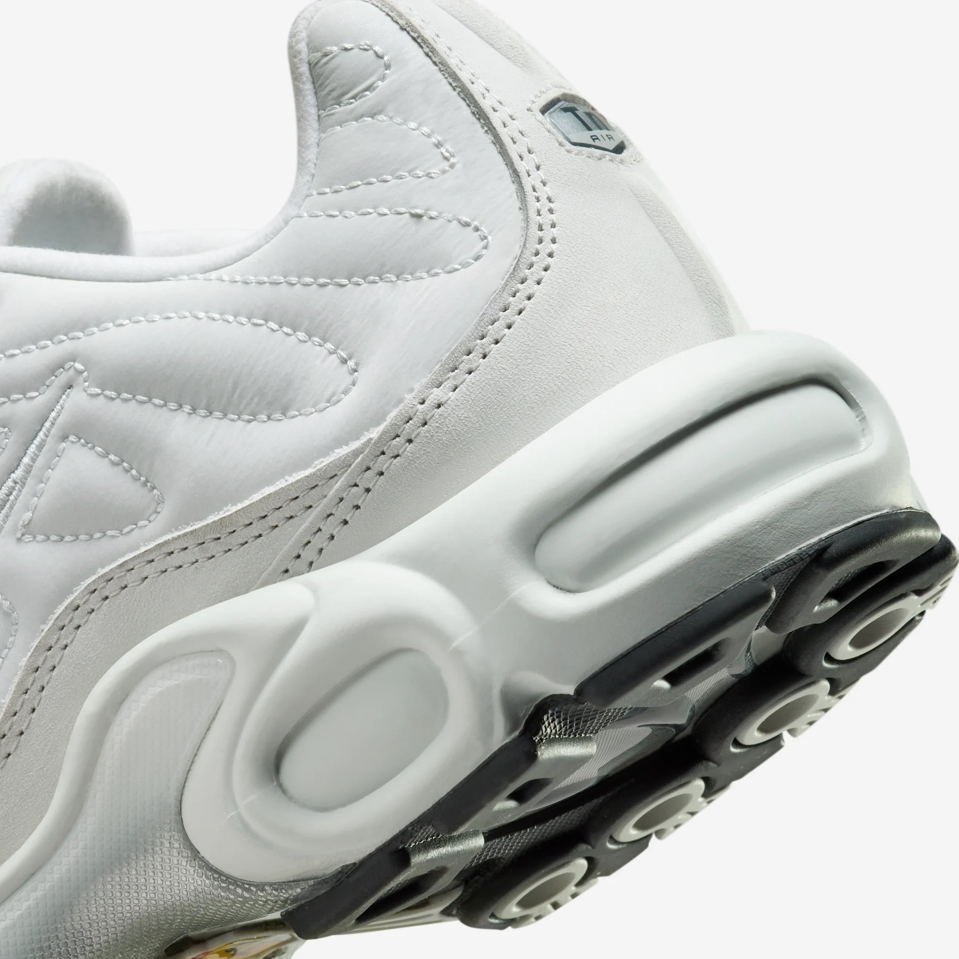 Nike Air Max Plus Platinum Tint (Women's)