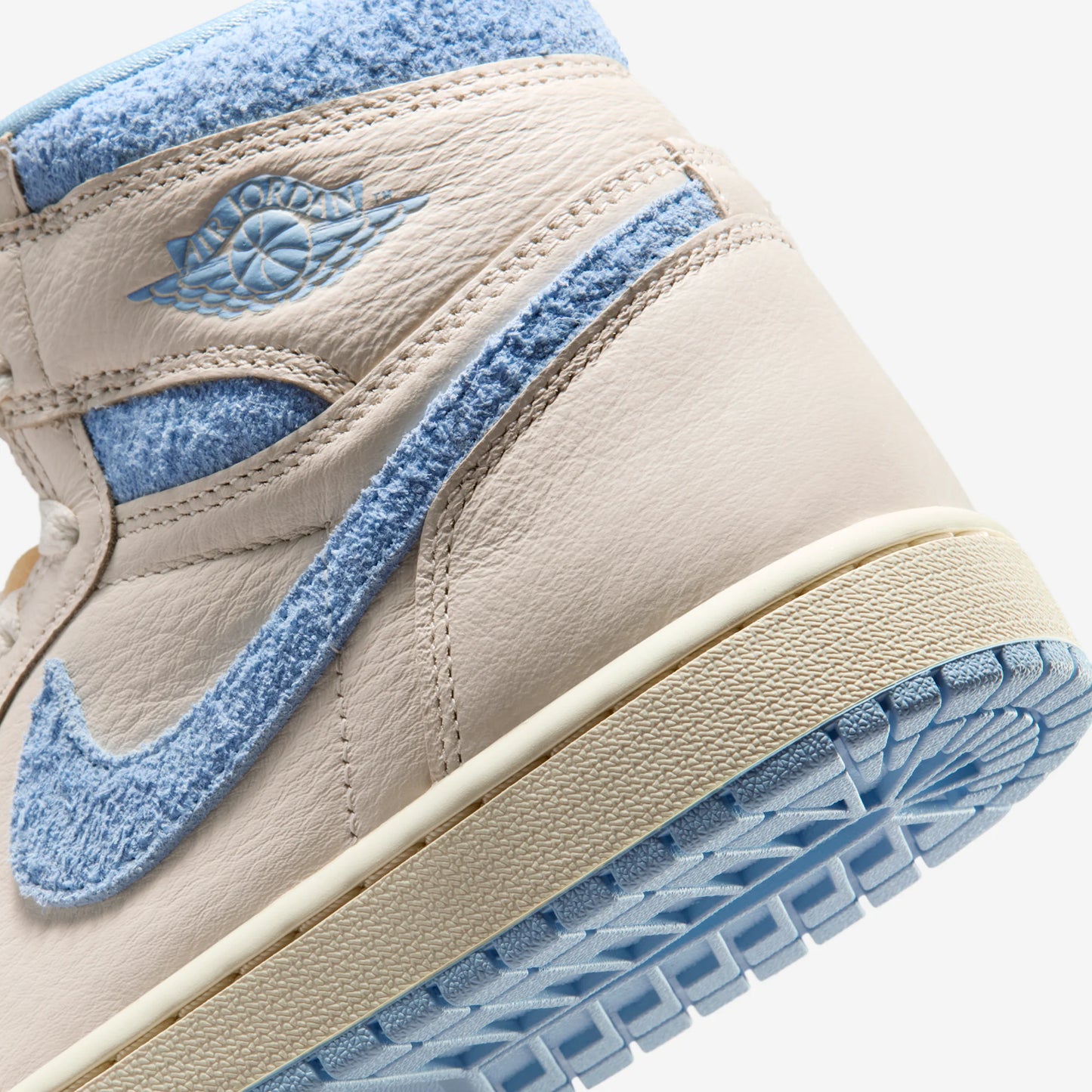 Jordan 1 Retro High OG Pale Ivory Psychic Blue (Women's)