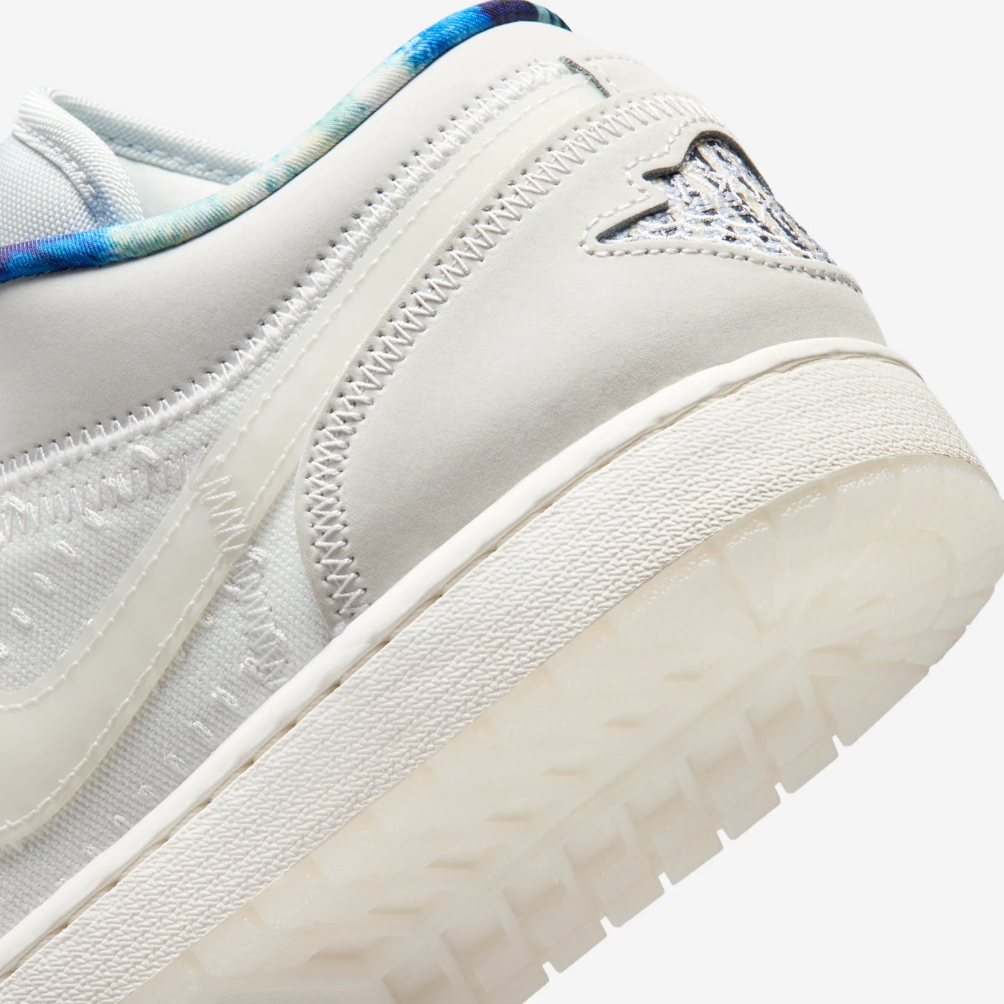 Jordan 1 Low SE Summit White Sail