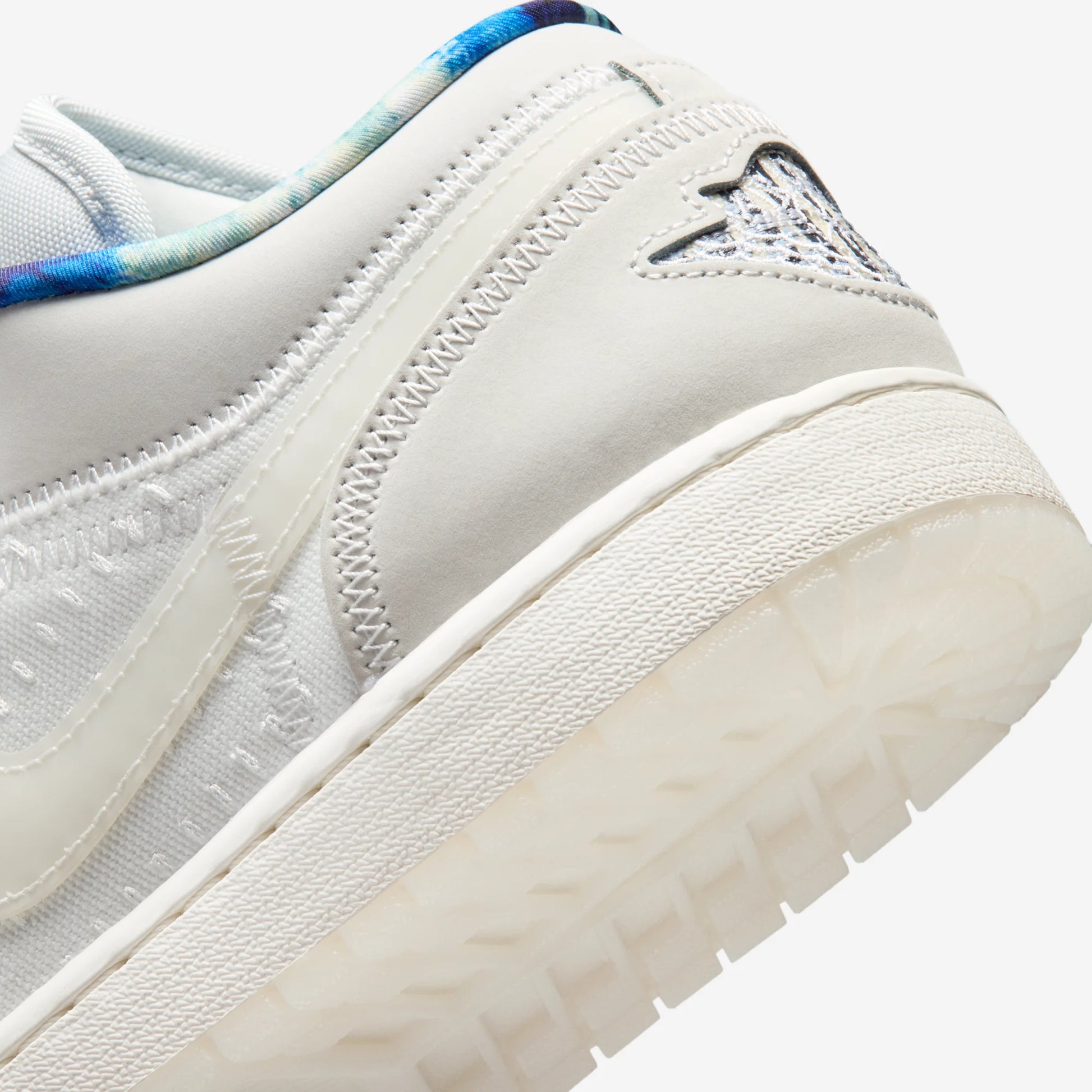Jordan 1 Low SE Summit White Sail