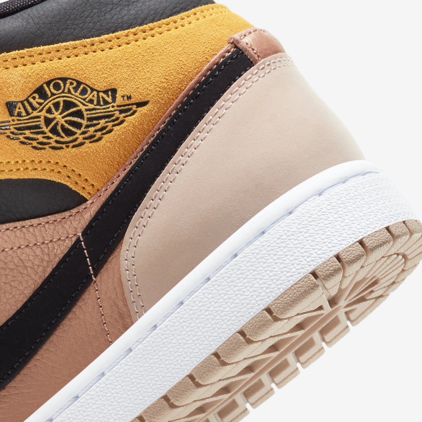 Jordan 1 Mid SE Particle Beige (Women's)