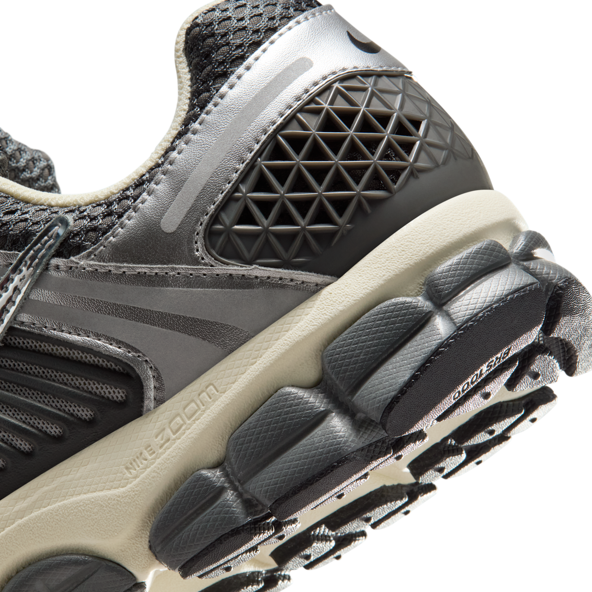 Nike Zoom Vomero 5 Iron Grey Chrome