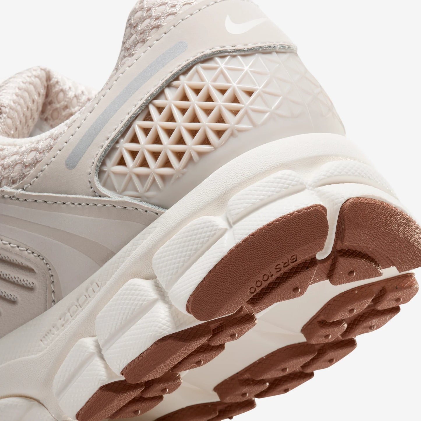 Nike Zoom Vomero 5 Light Orewood Brown (Women's)