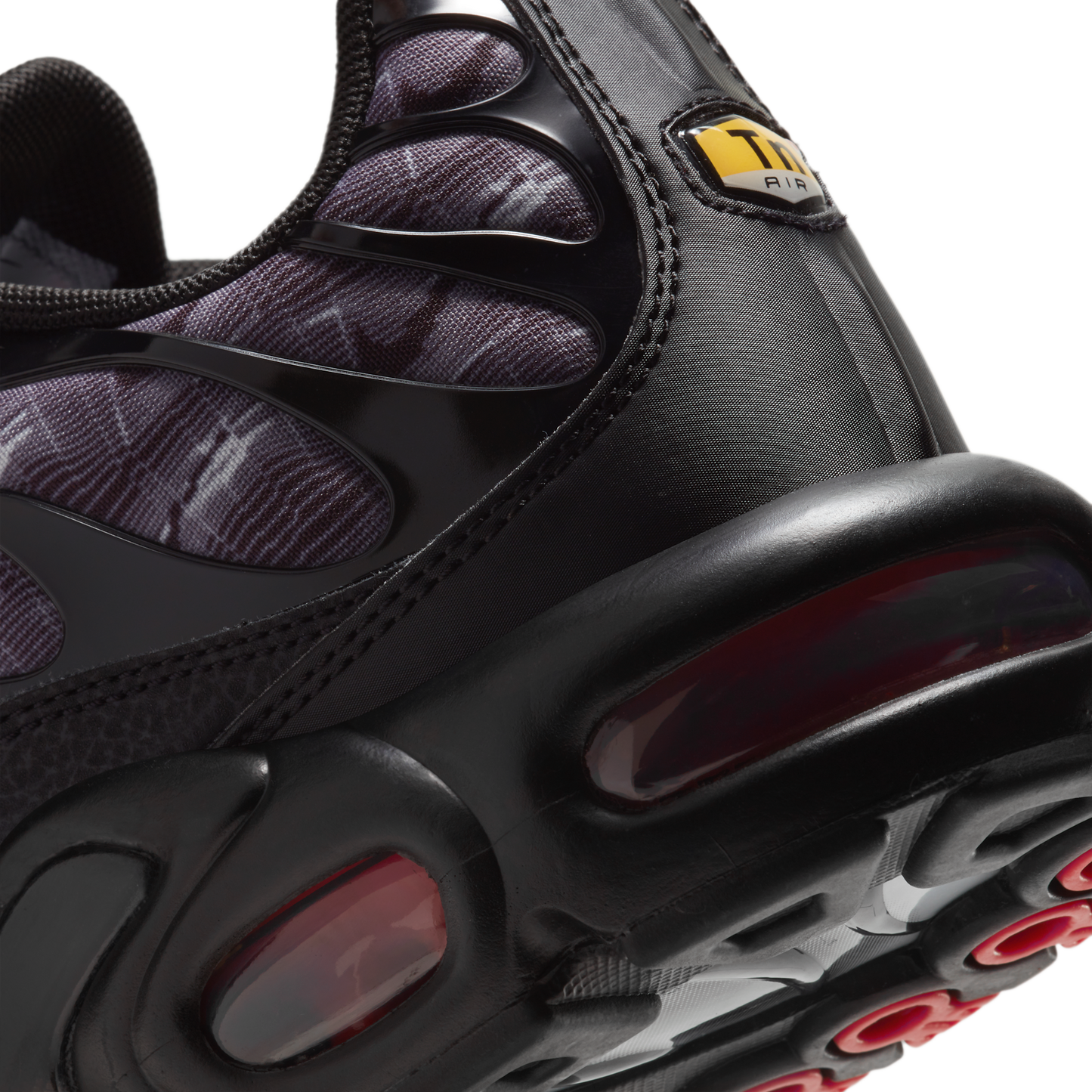 Nike Air Max Plus Topography Pack