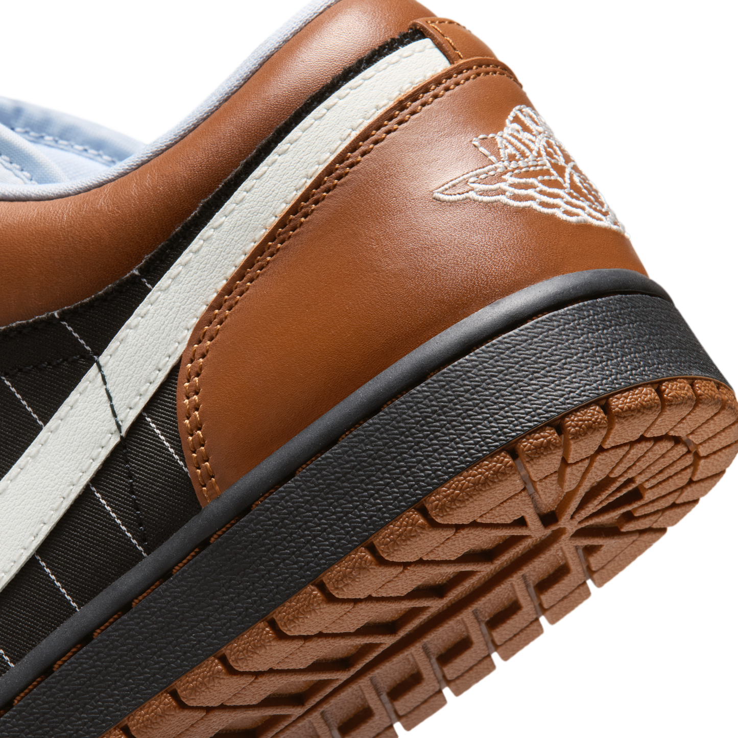 Jordan 1 Low SE Black Sail Light British Tan