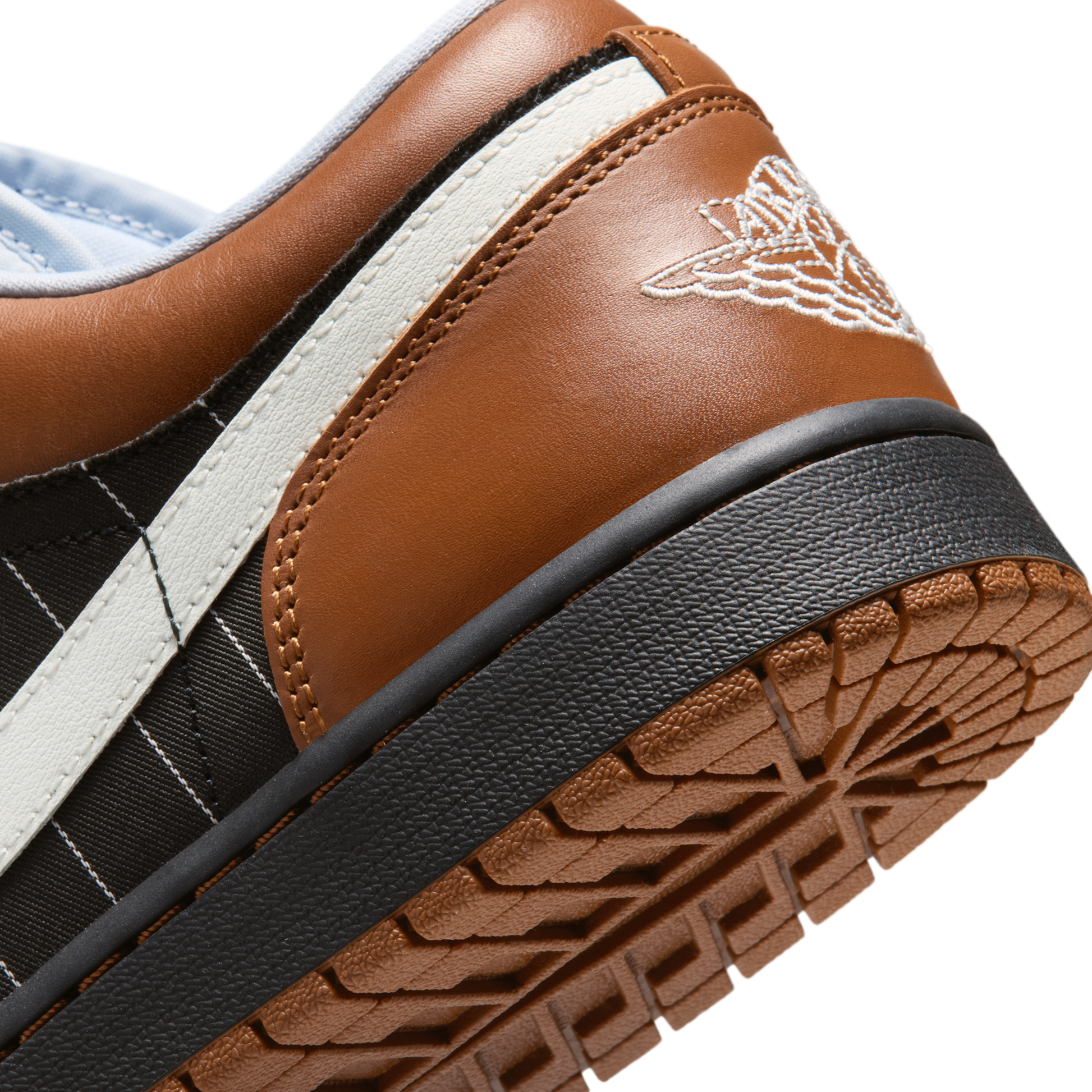 Jordan 1 Low SE Black Sail Light British Tan