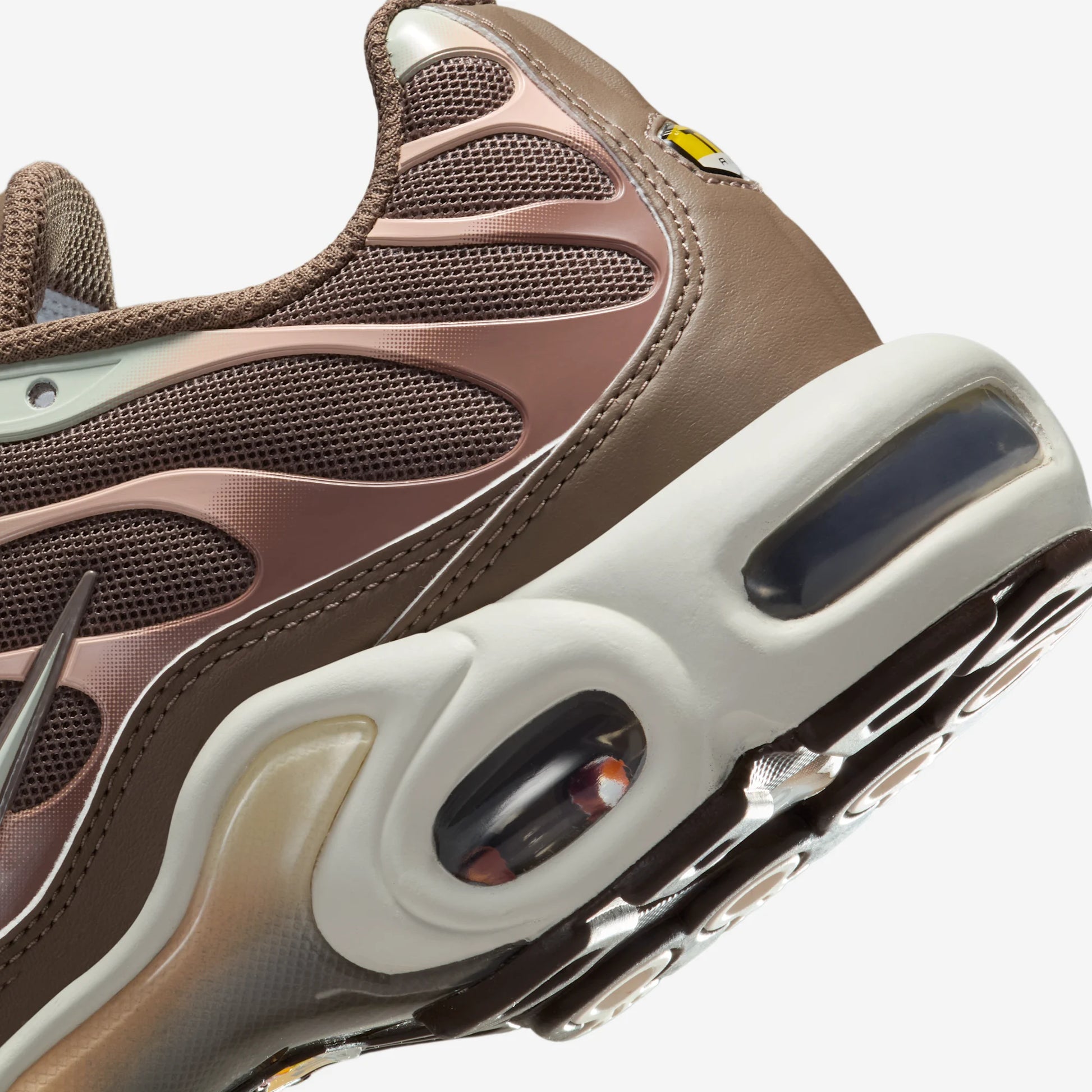 Nike Air Max Plus Mink Brown Baroque Brown Sail Metallic Silver (Women's)