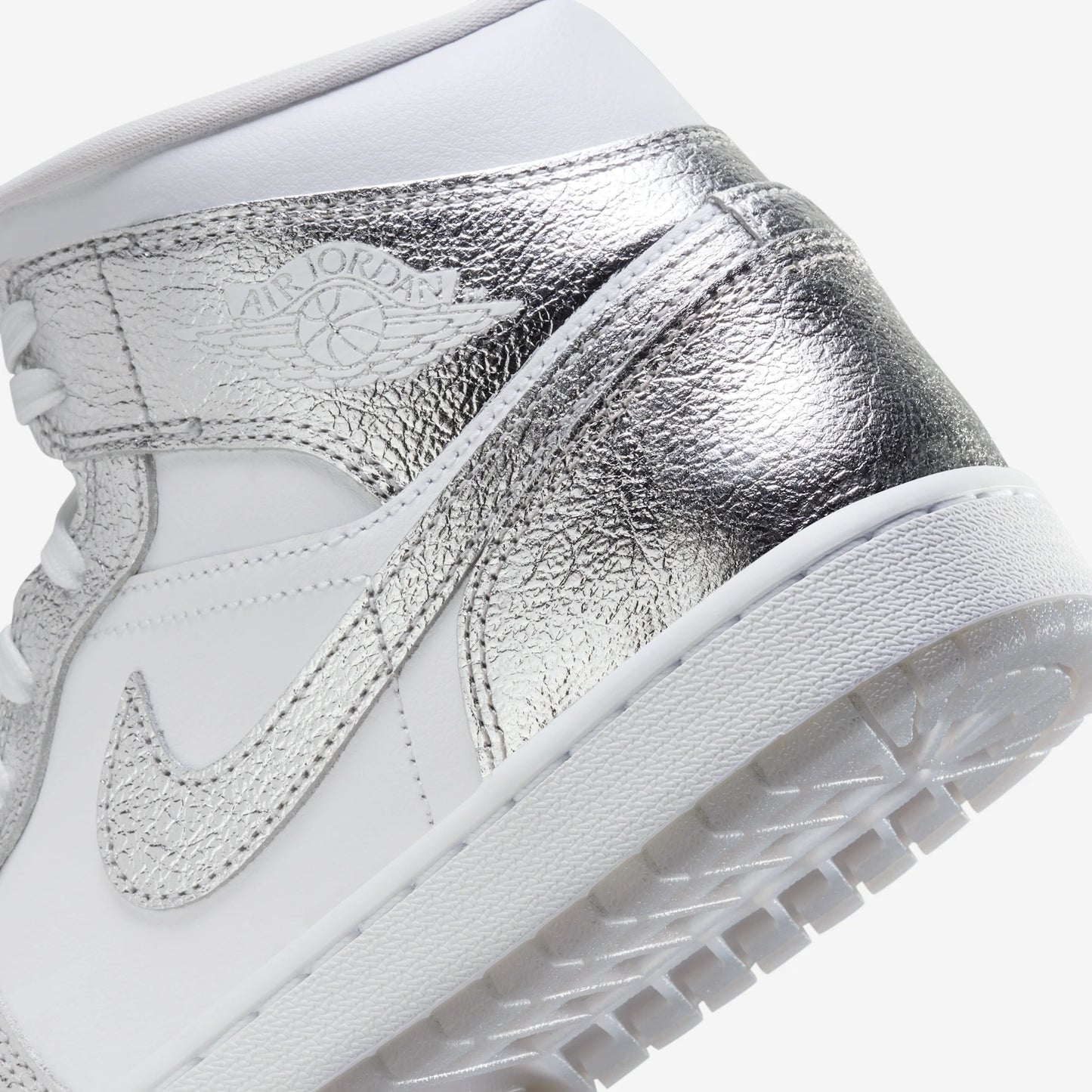 Jordan 1 Mid SE Metallic Silver (Women's)