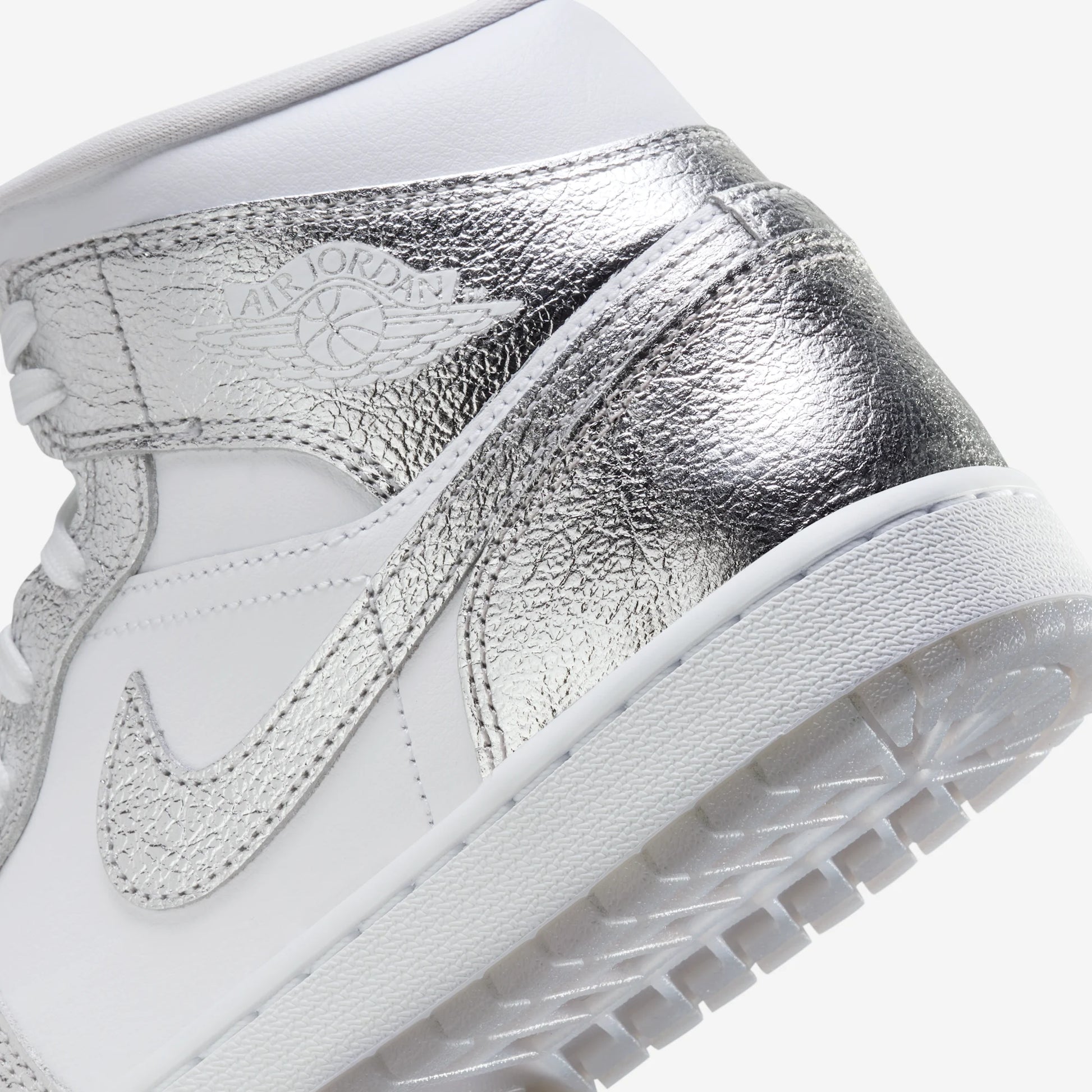 Jordan 1 Mid SE Metallic Silver (Women's)