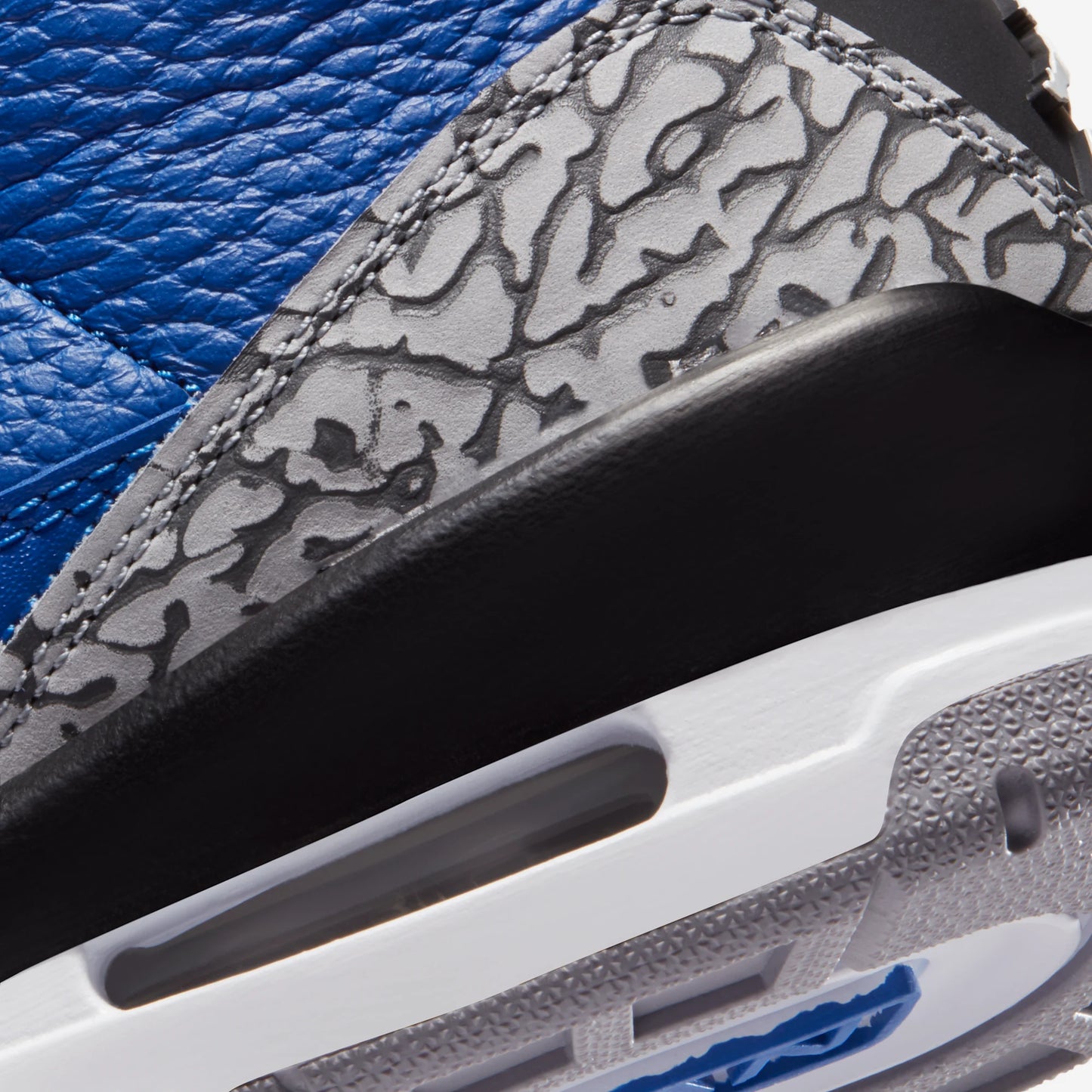 Jordan 3 Retro Varsity Royal Cement
