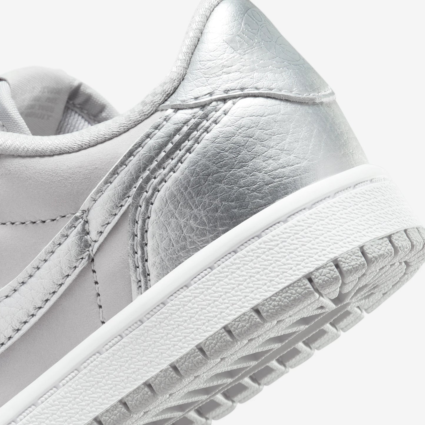 Jordan 1 Low OG Metallic Silver (PS)