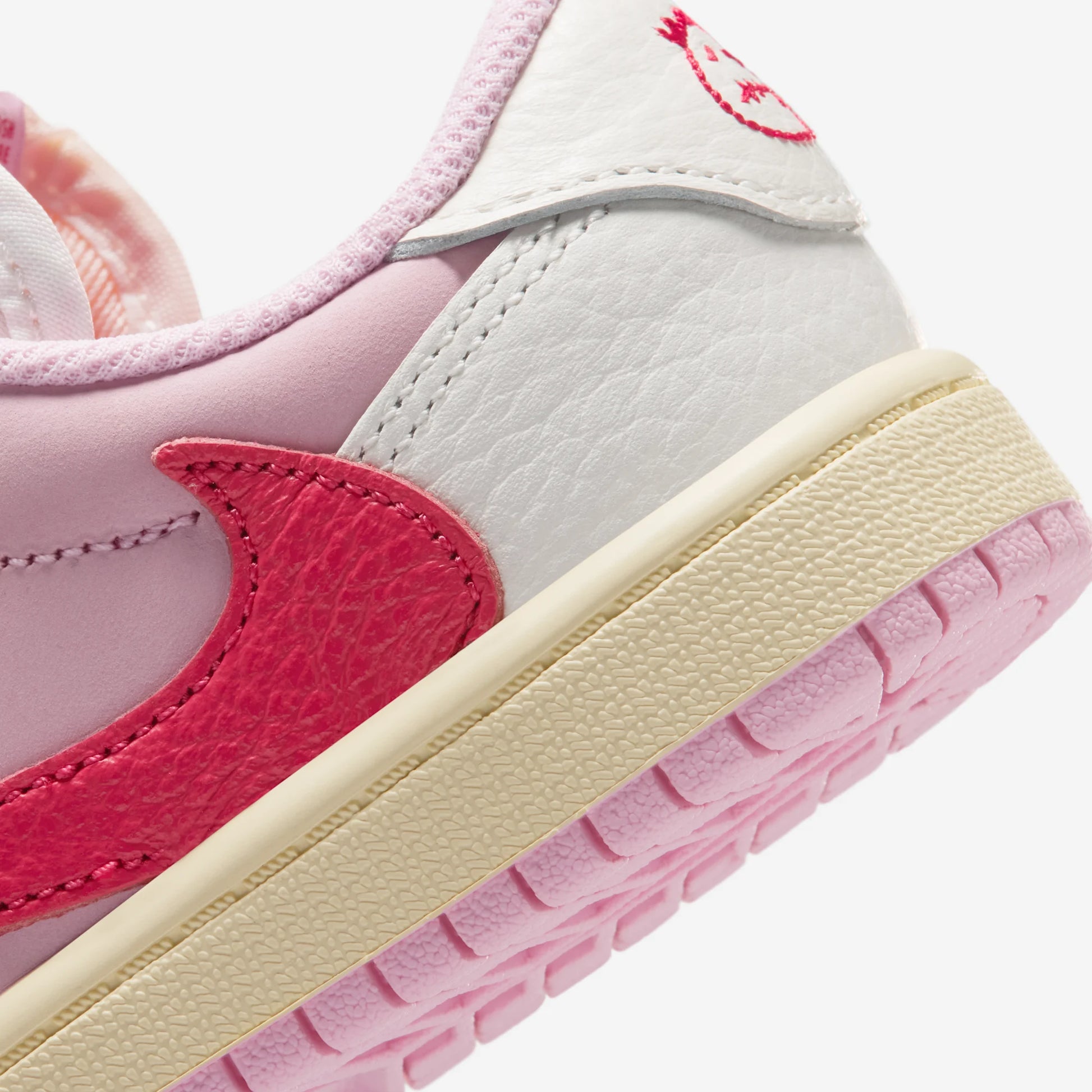 Jordan 1 Retro Low OG SP Travis Scott Sail Tropical Pink (PS)
