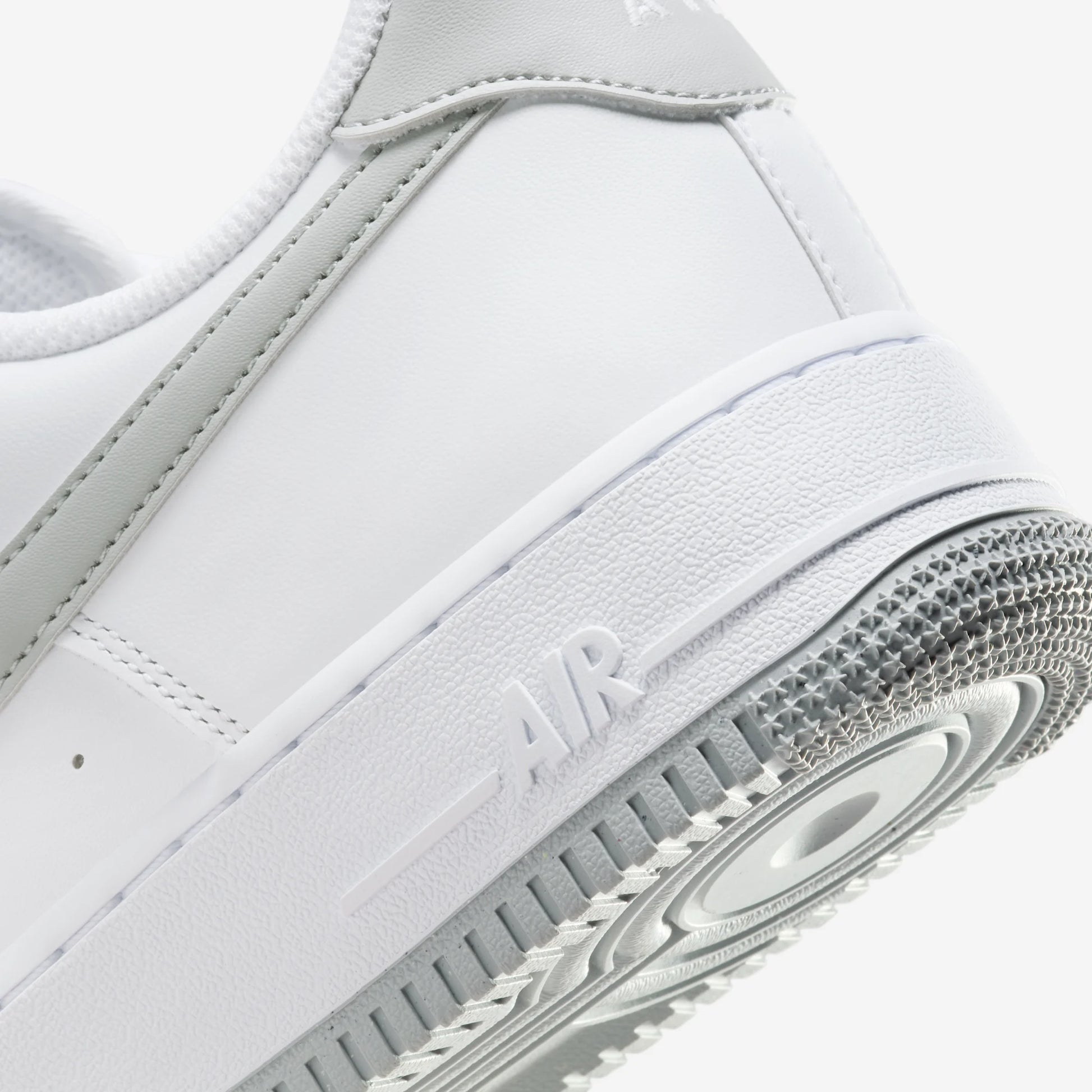 Nike Air Force 1 Low '07 White Light Smoke Grey