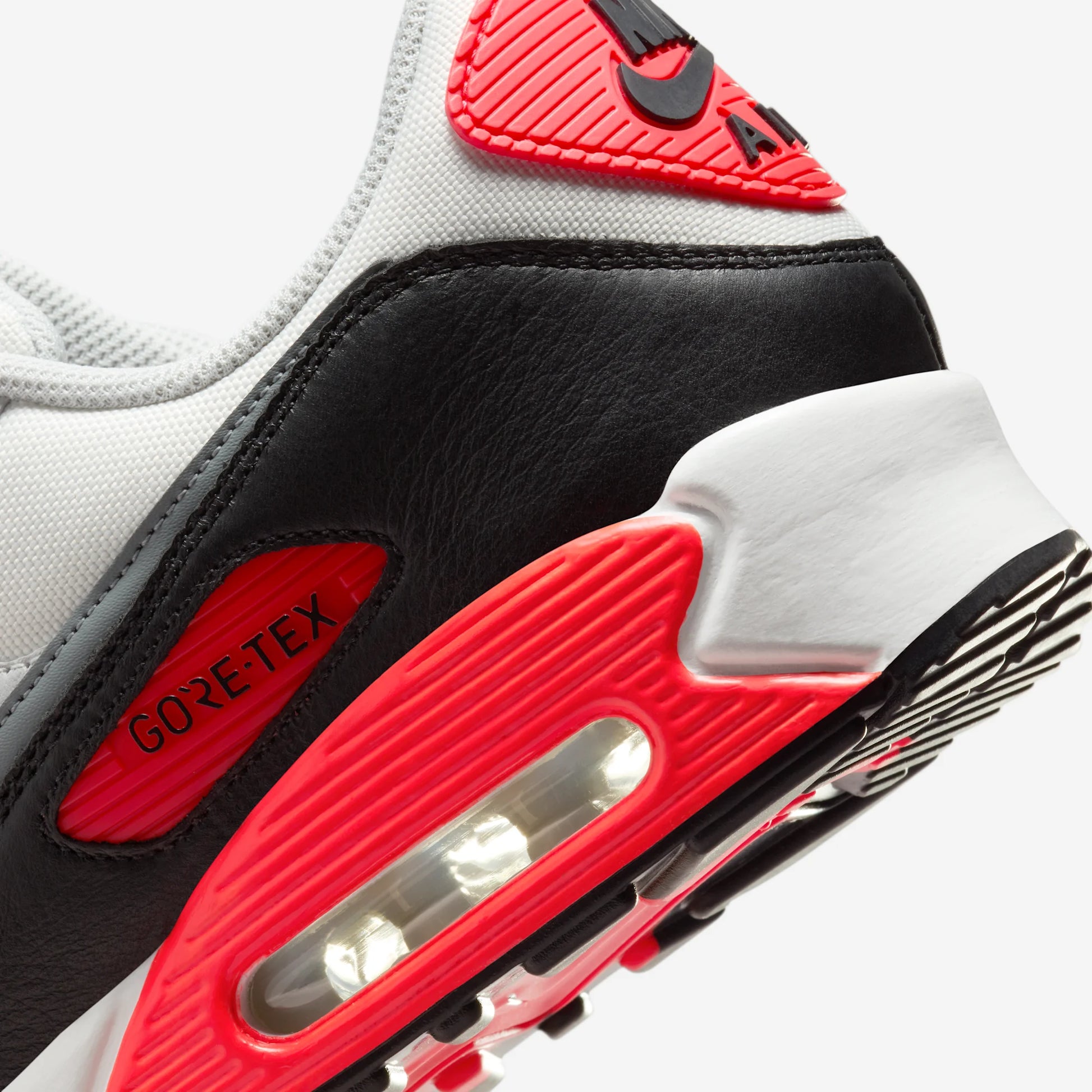 Nike Air Max 90 Gore-Tex Infrared