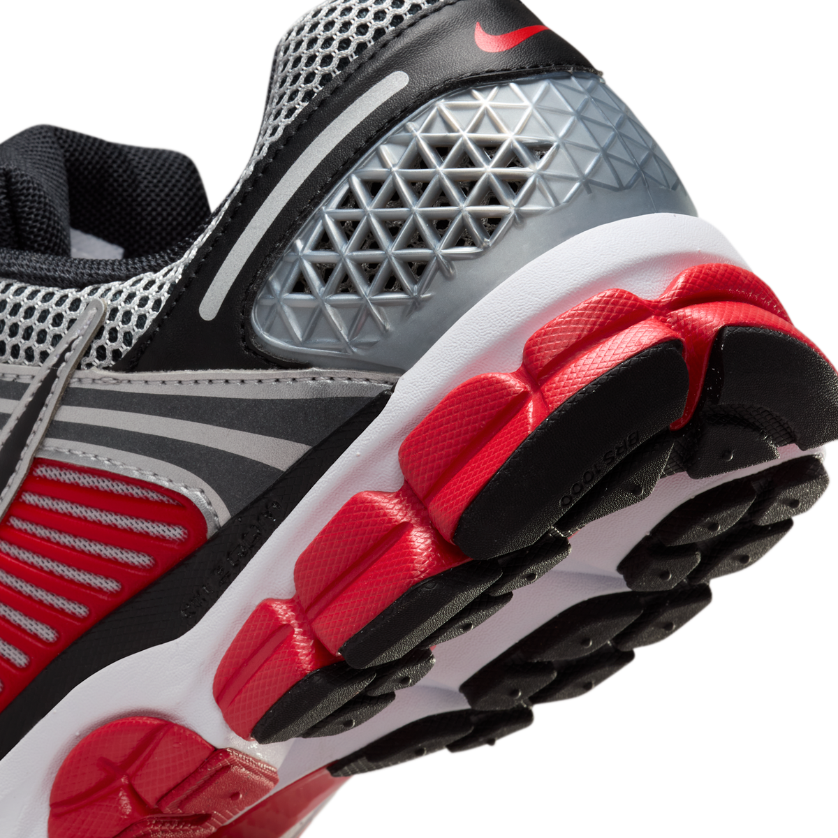 Nike Zoom Vomero 5 Metallic Silver University Red