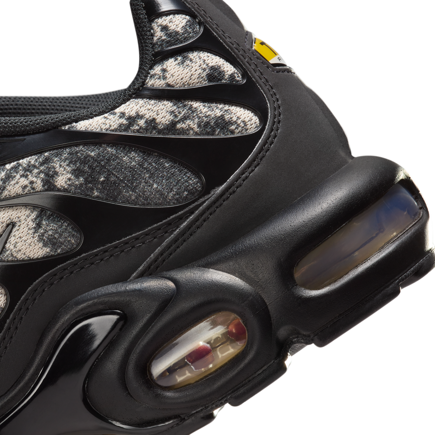 Nike Air Max Plus Camo Black Safety Orange